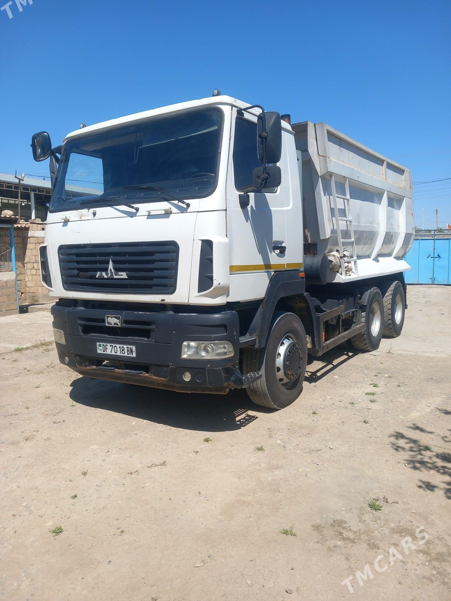 Maz Samosval 2013 - 350 000 TMT - Balkanabat - img 1