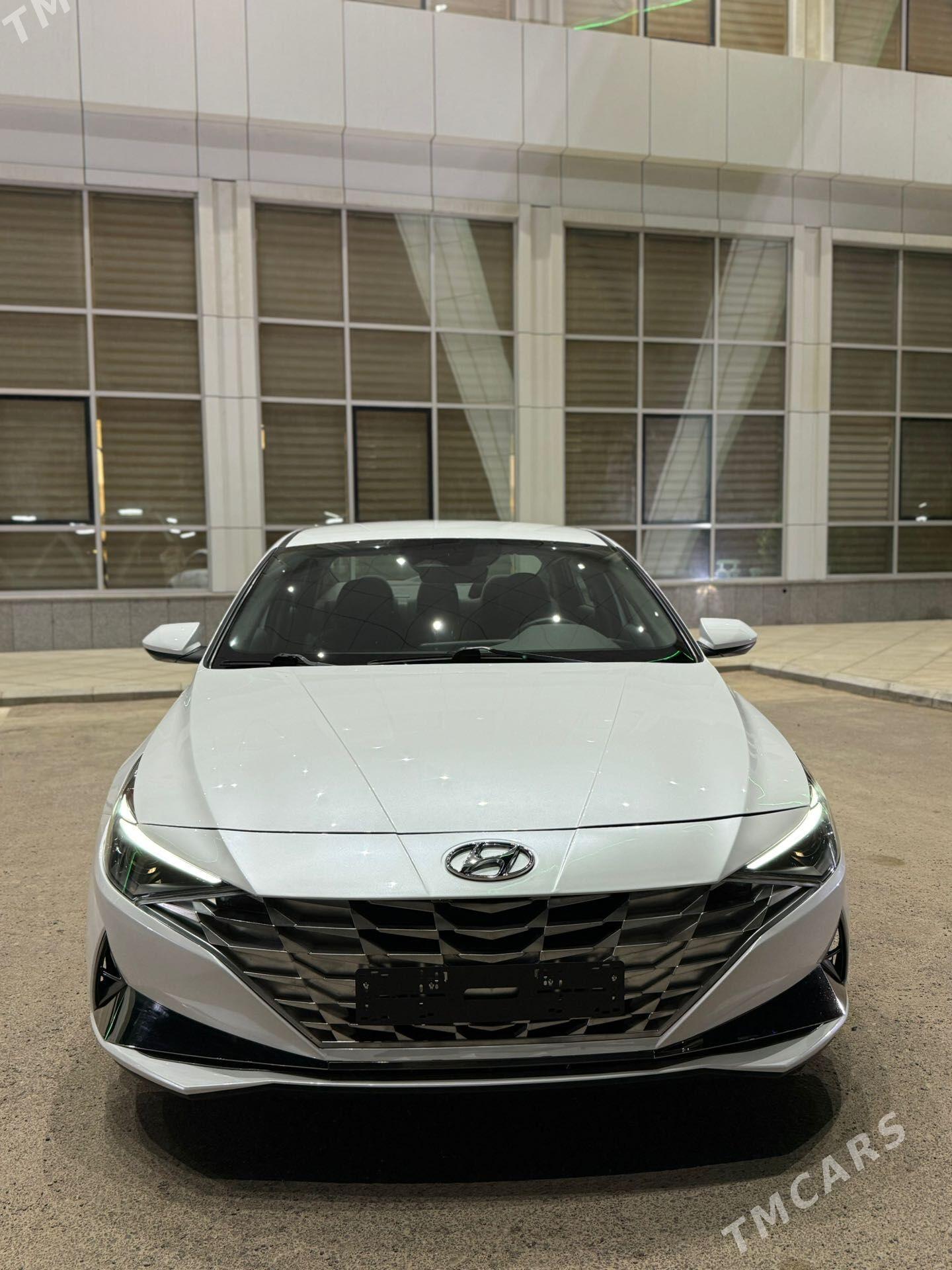 Hyundai Elantra 2022 - 250 000 TMT - Мары - img 1