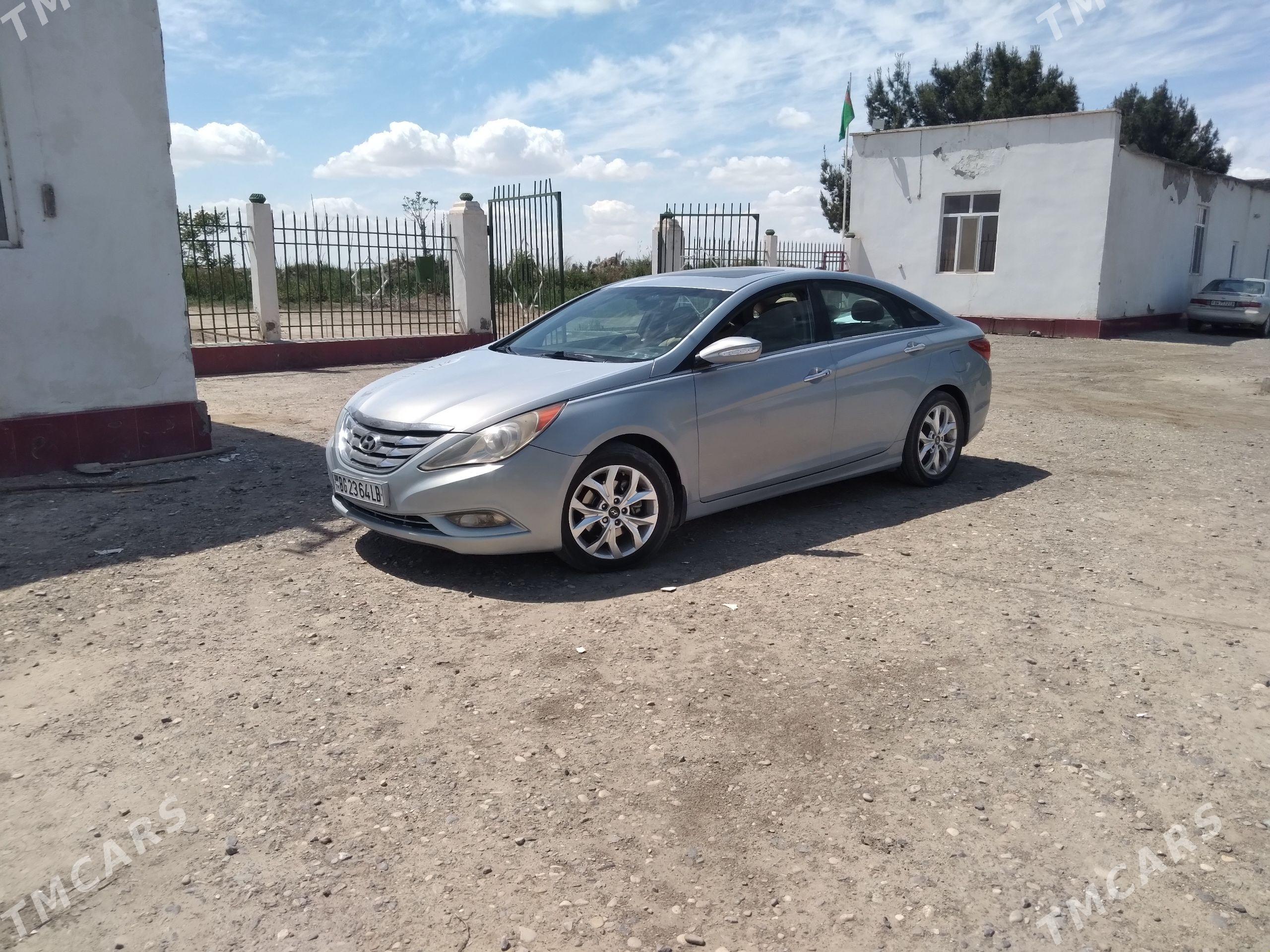 Hyundai Sonata 2011 - 180 000 TMT - Дянев - img 1