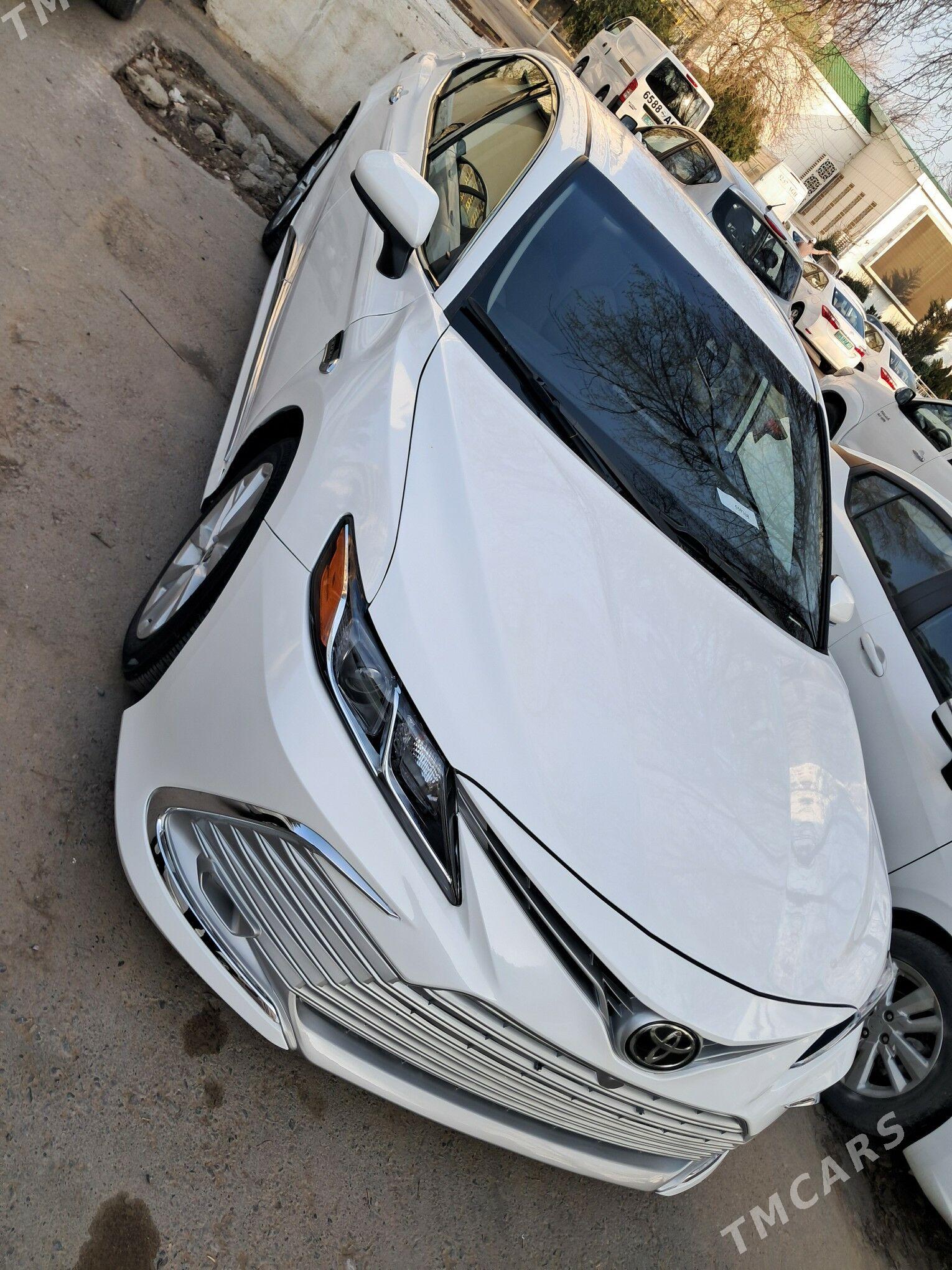 Toyota Camry 2023 - 289 000 TMT - Aşgabat - img 1