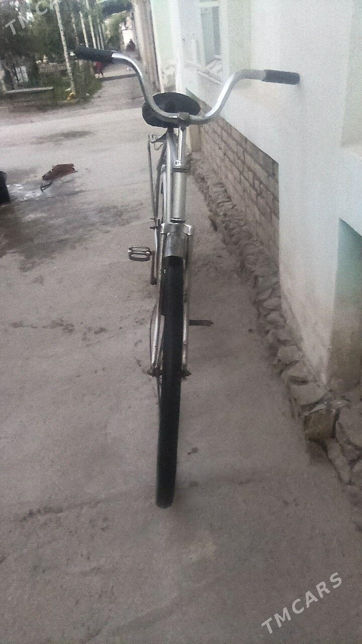 ural welik - Туркменабат - img 1