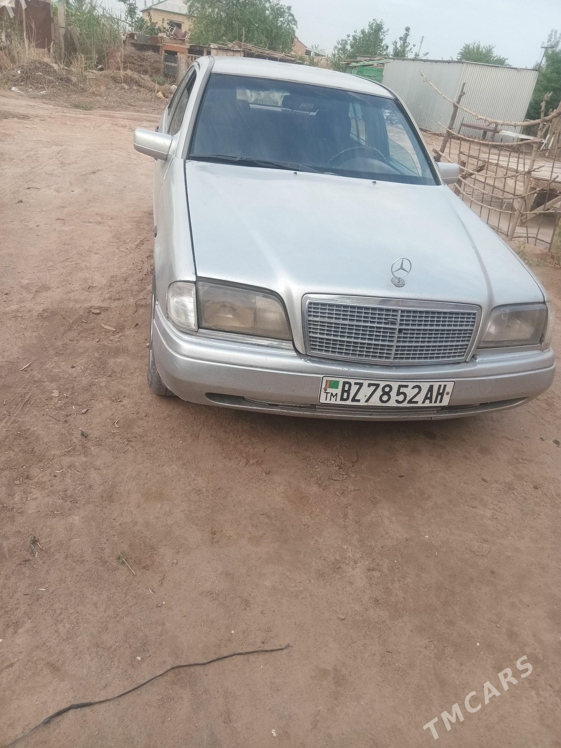 Mercedes-Benz C280 1997 - 45 000 TMT - Бабадайхан - img 1