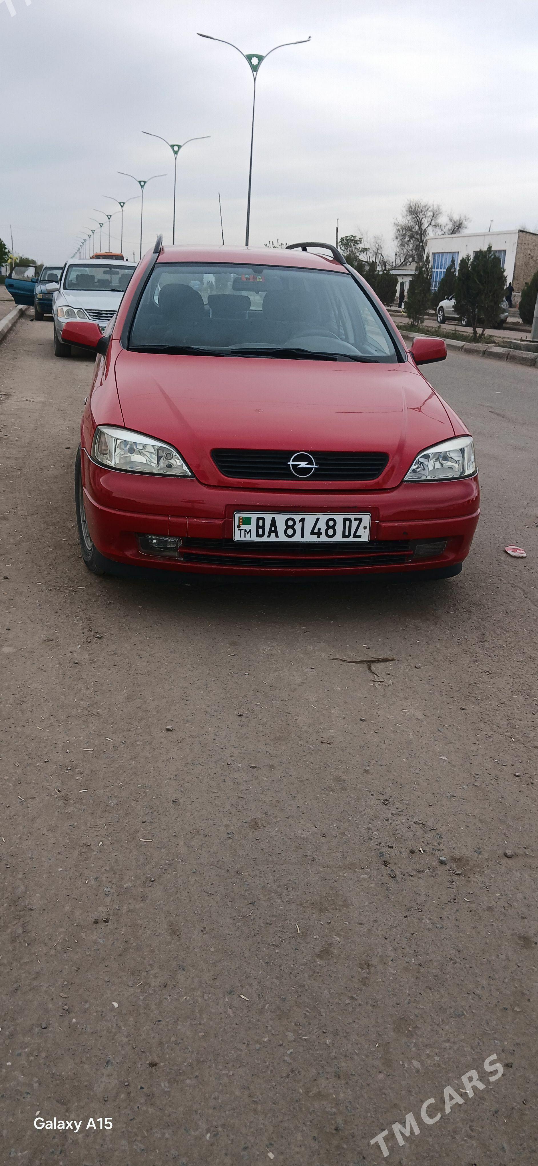 Opel Astra 2001 - 75 000 TMT - Губадаг - img 1