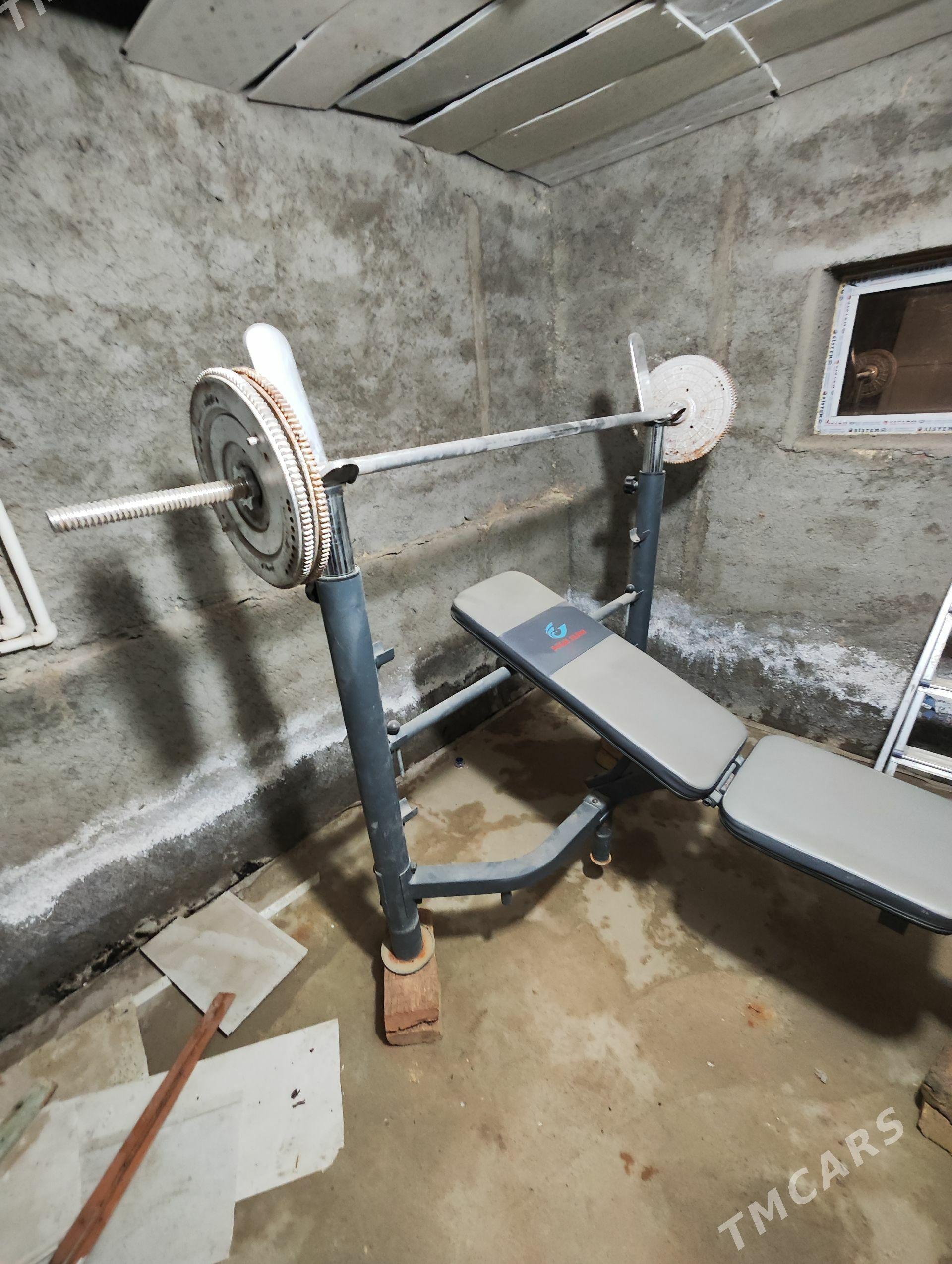 Trenaźor ştangasy bilen - Мары - img 1