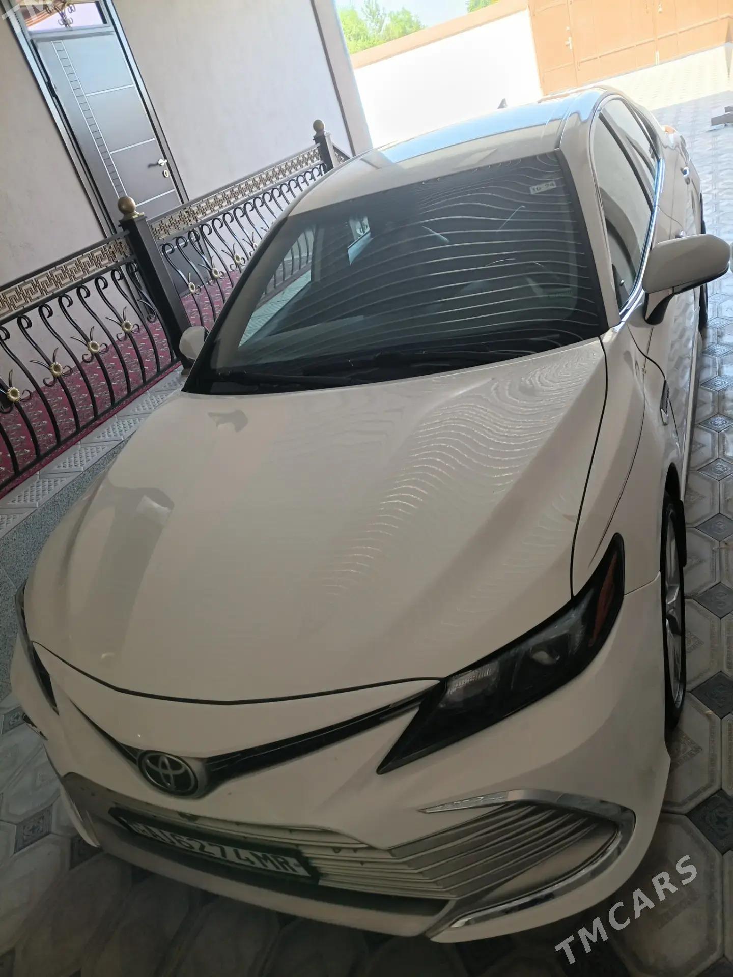 Toyota Camry 2021 - 330 000 TMT - Байрамали - img 1