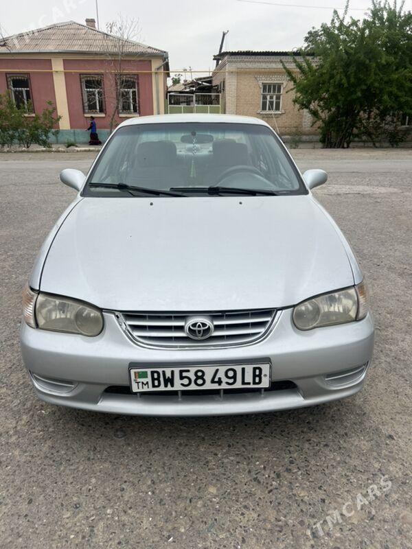 Toyota Corolla 2002 - 105 000 TMT - Туркменабат - img 1
