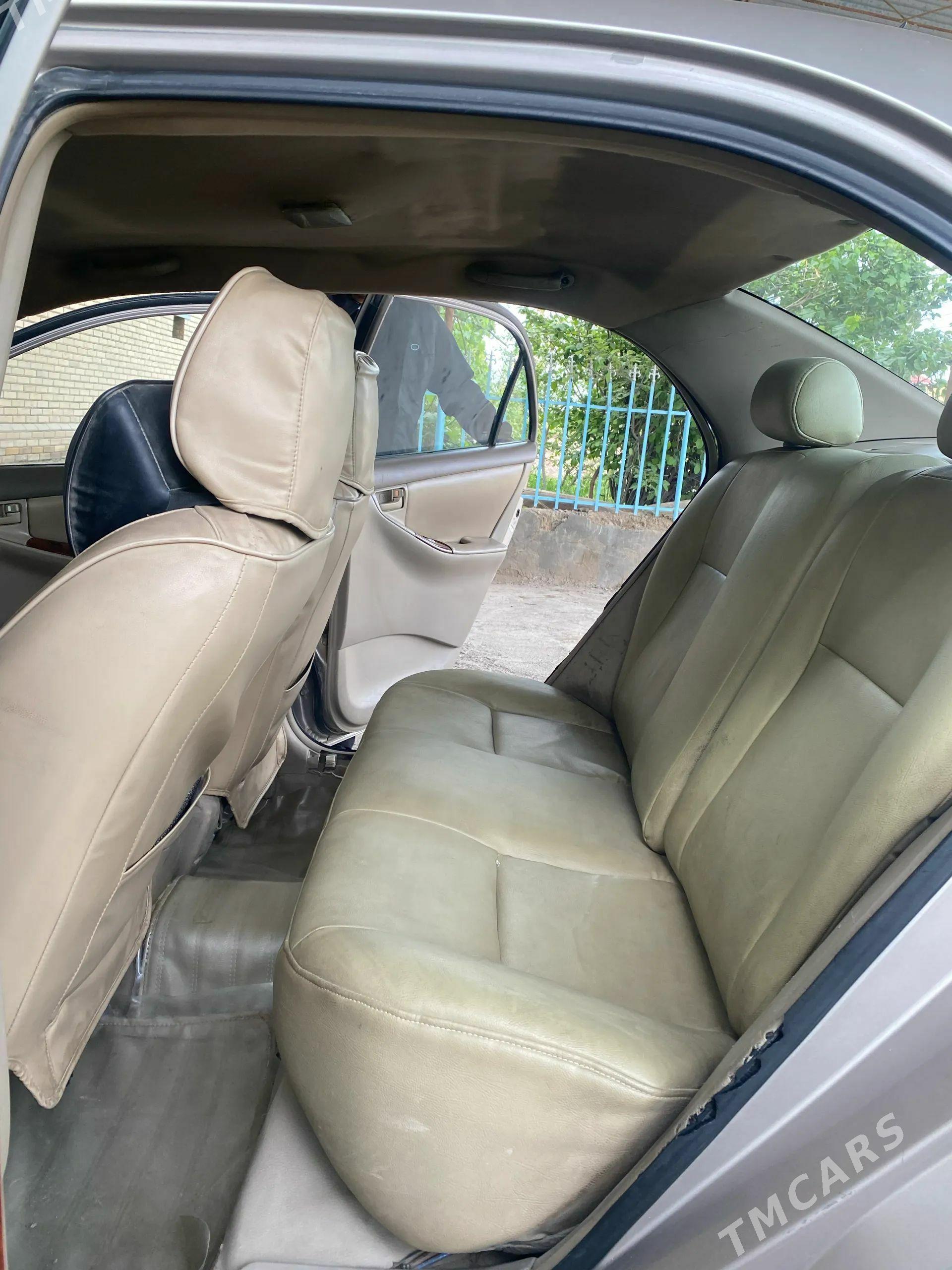 Toyota Corolla 2003 - 125 000 TMT - Фарап - img 1