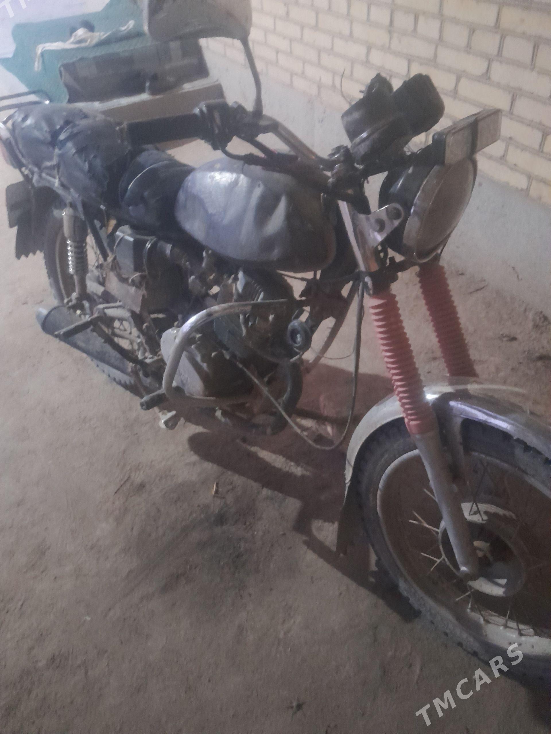 Fekon FK150-8G 2013 - 7 000 TMT - Saýat - img 1