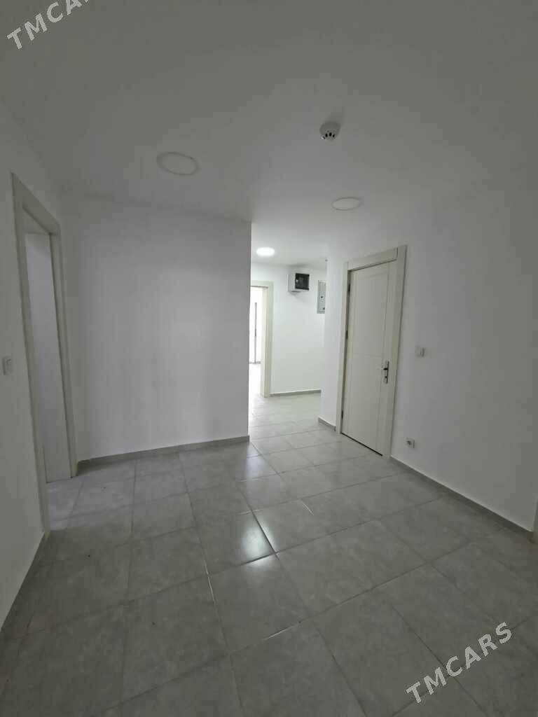 MIR 8 2et 2komTÄZE TARAP - Мир 8 - img 1