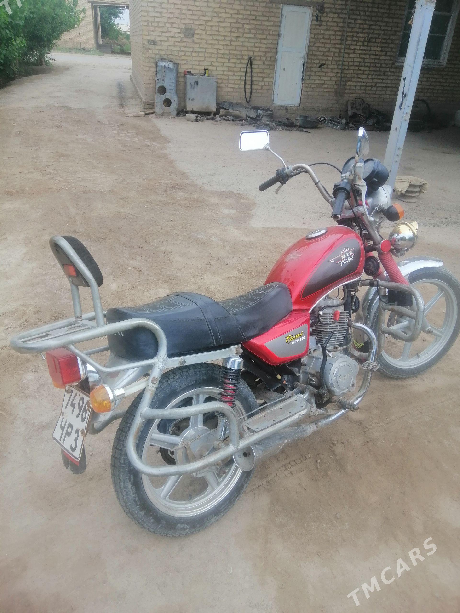 Fekon FK150-8G 2011 - 15 000 TMT - Гарабекевюл - img 1