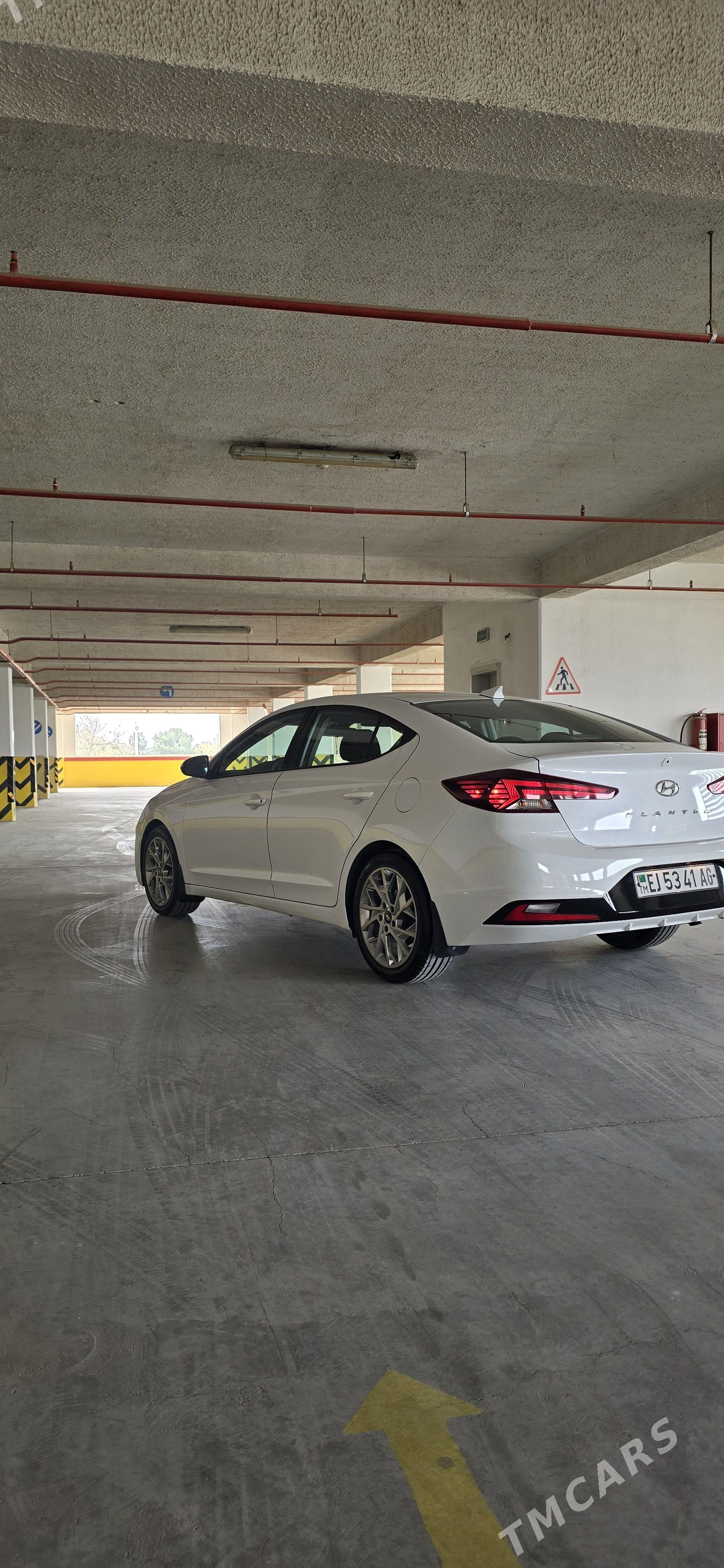 Hyundai Elantra 2020 - 205 000 TMT - Ашхабад - img 1