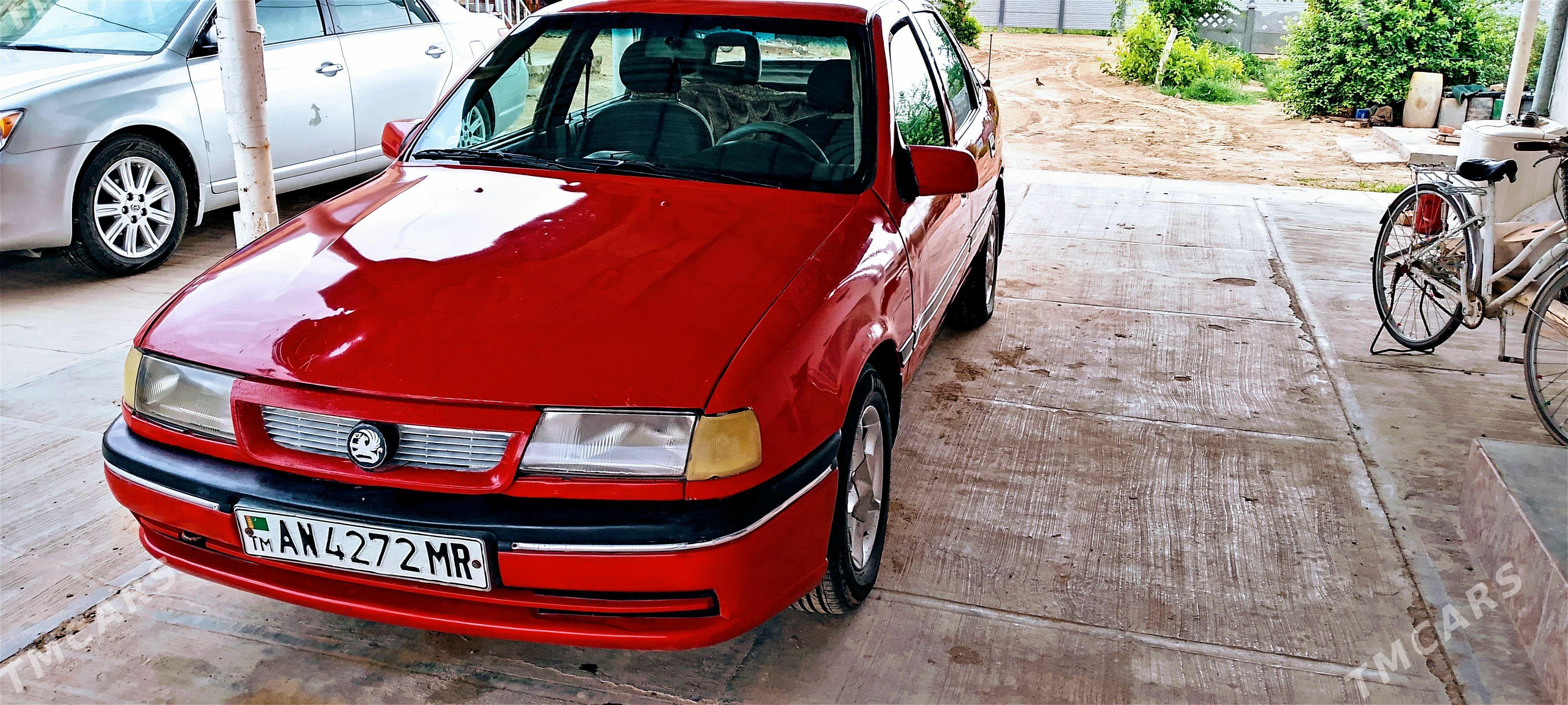 Opel Vectra 1986 - 38 000 TMT - Сакарчага - img 1