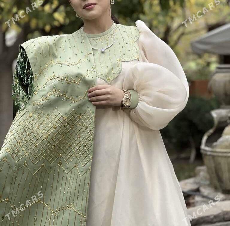 wcernı koynek - Бузмеин - img 1