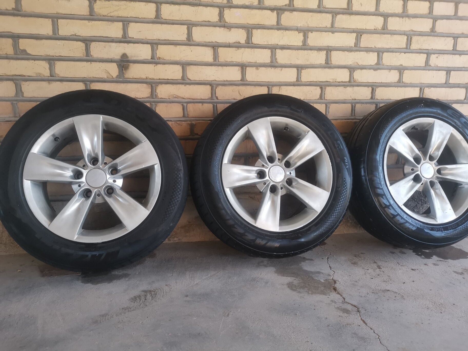 BMW diska tekerler r16 2 500 TMT - Türkmengala - img 1