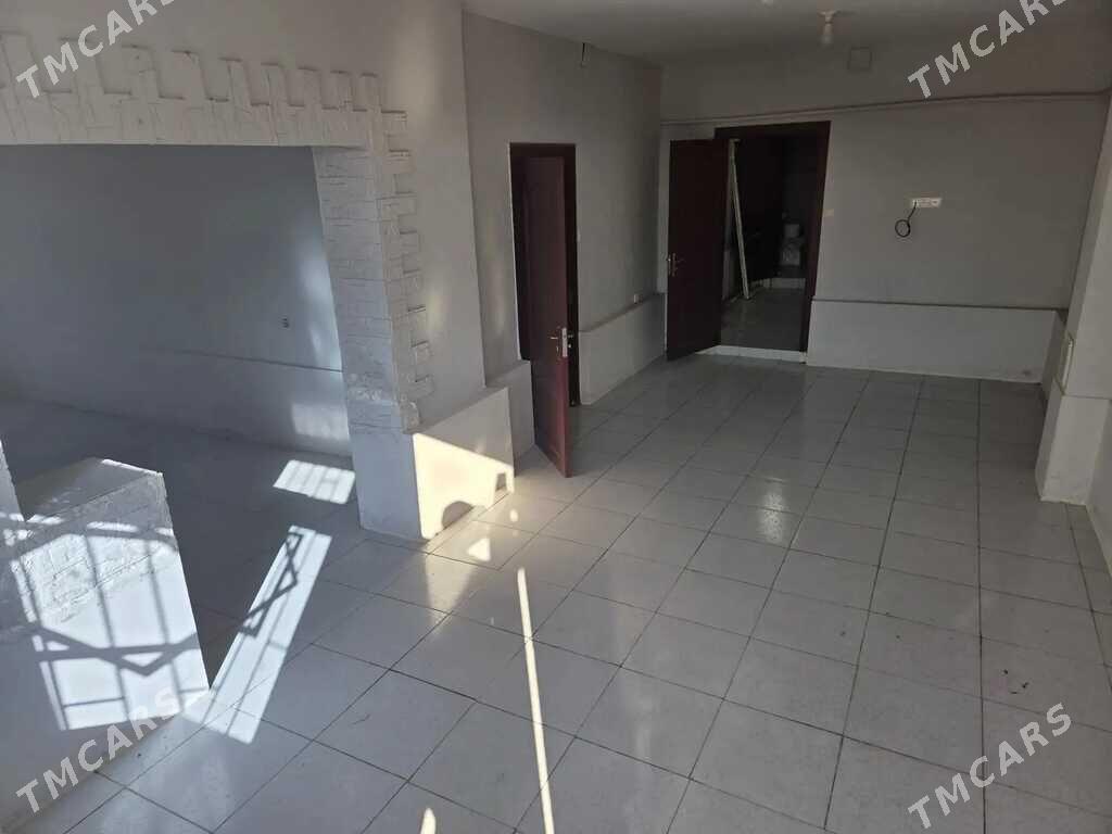 Islam karimow magazin - Türkmenabat - img 1