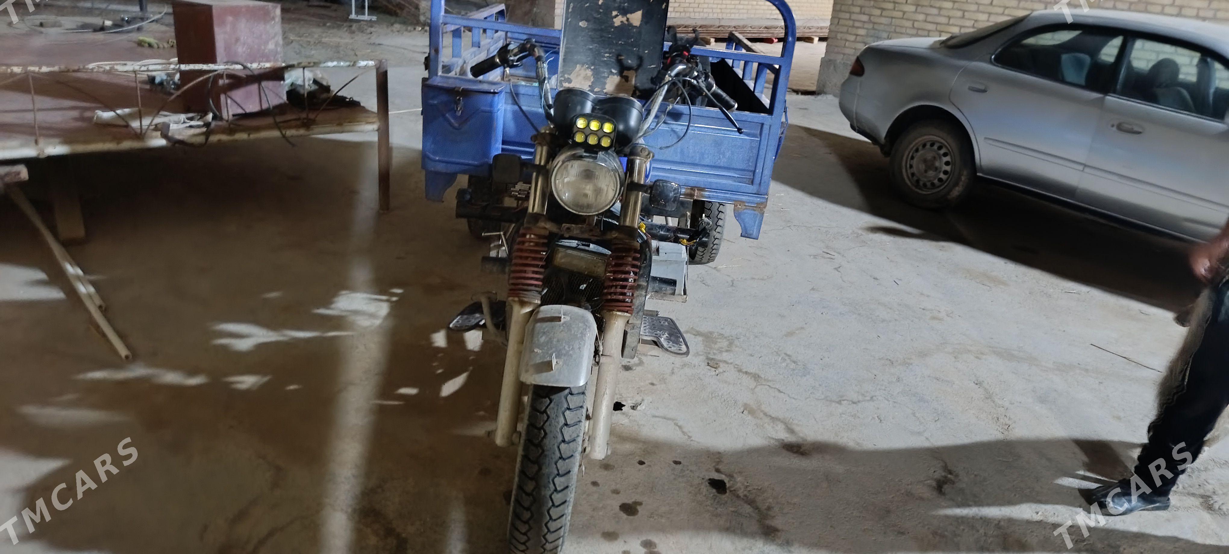 Fekon FK150-8G 2014 - 18 000 TMT - Çärjew - img 1