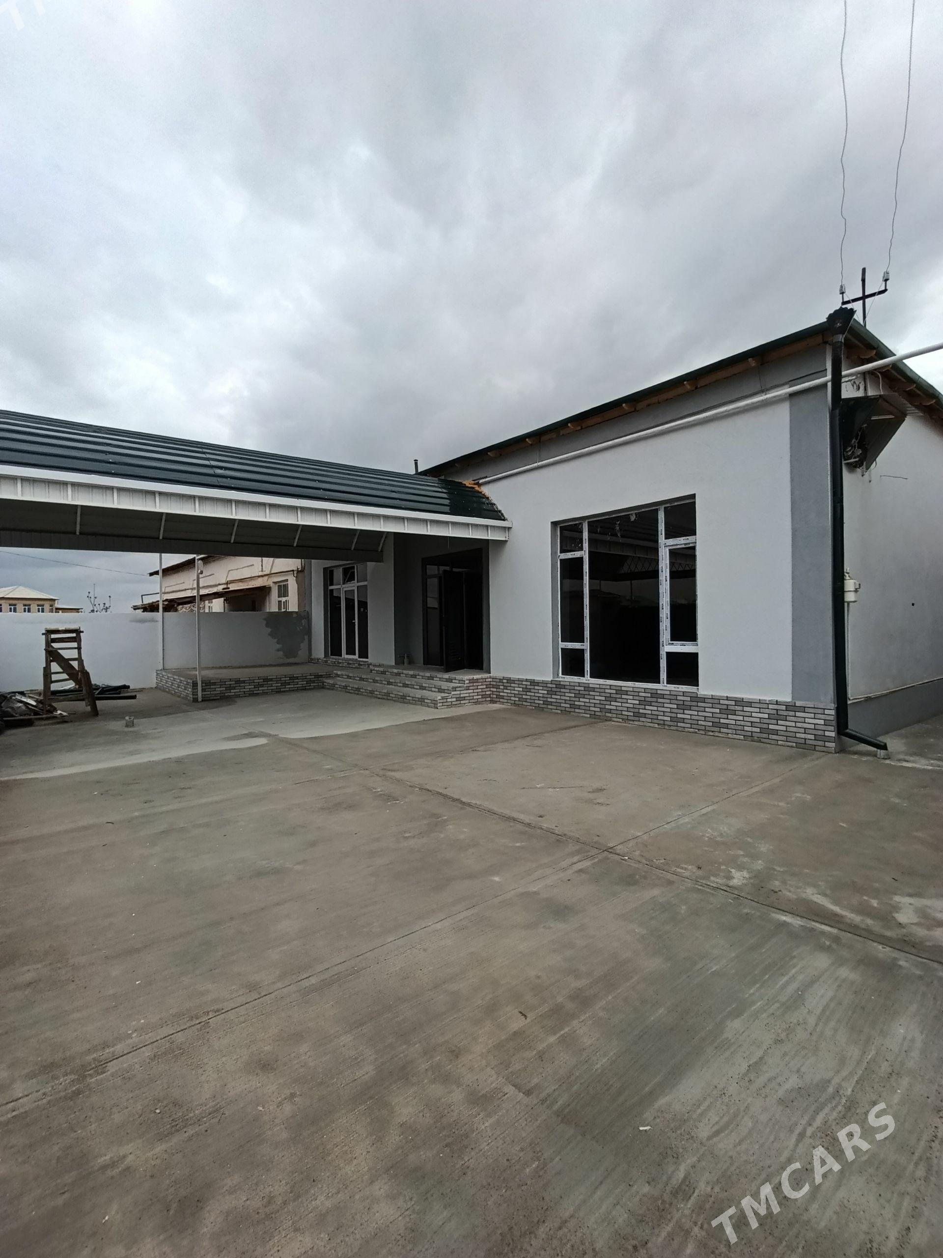 Орджаникидзе 8соток 4комнат - Daşoguz - img 1