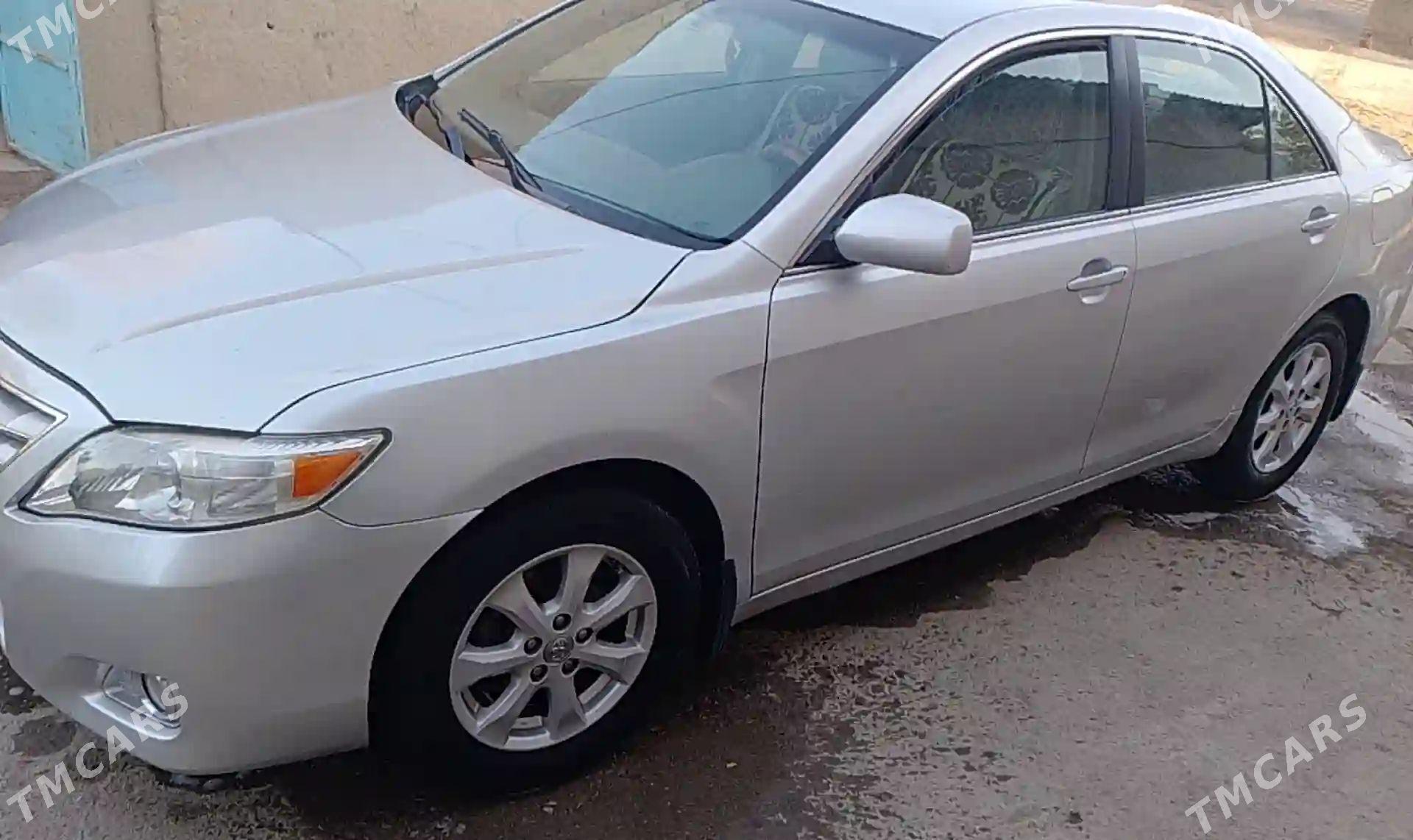 Toyota Camry 2010 - 270 000 TMT - Дашогуз - img 1