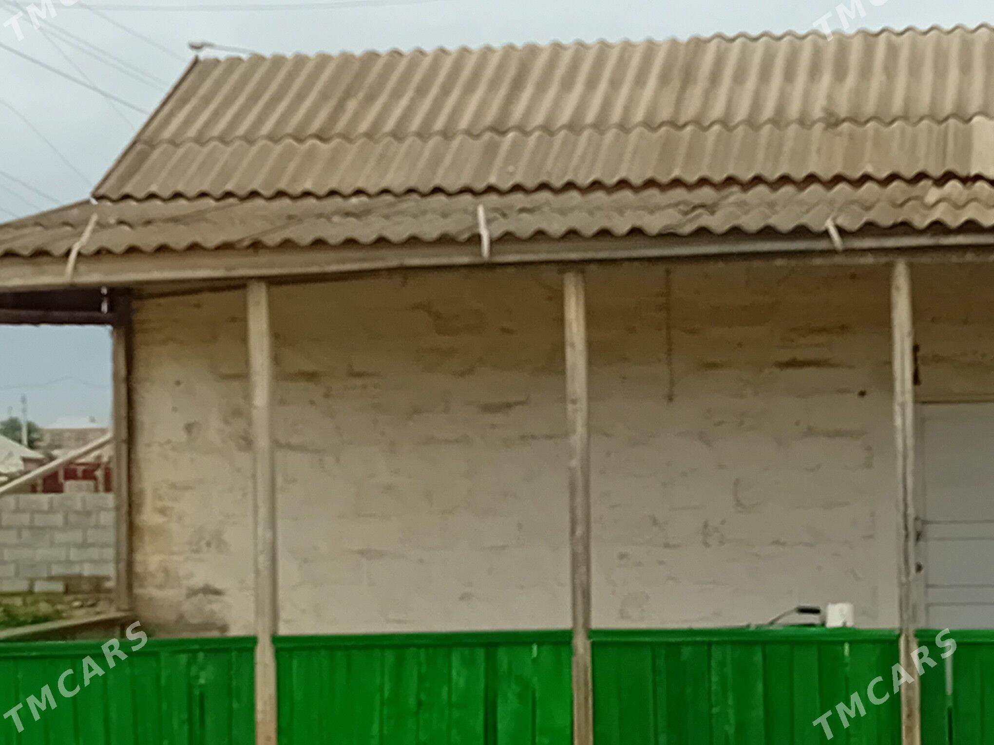 Satlyk jaý - Этрек - img 1