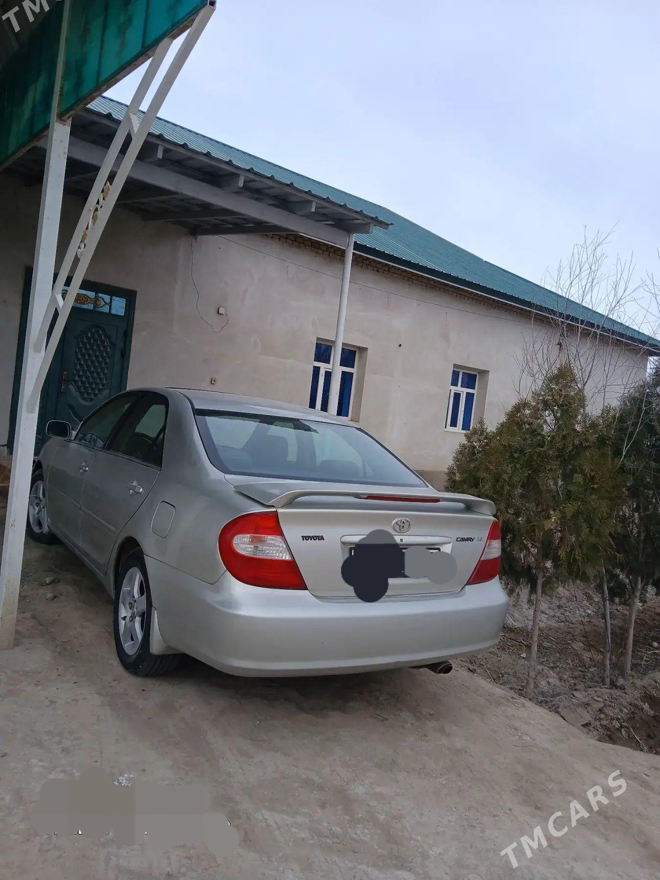 Toyota Camry 2004 - 182 000 TMT - Кёнеургенч - img 1