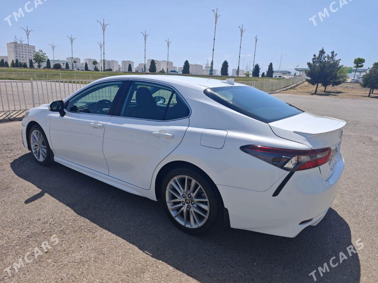 Toyota Camry 2022 - 351 000 TMT - Ашхабад - img 1