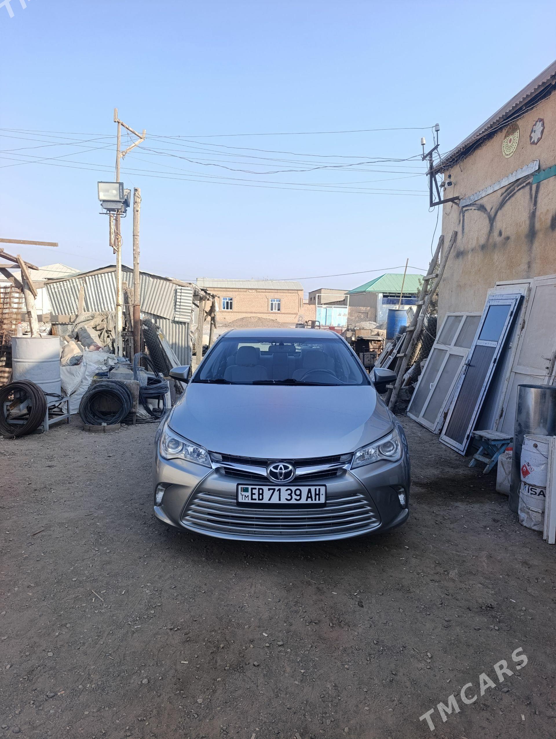 Toyota Camry 2017 - 280 000 TMT - Теджен - img 1