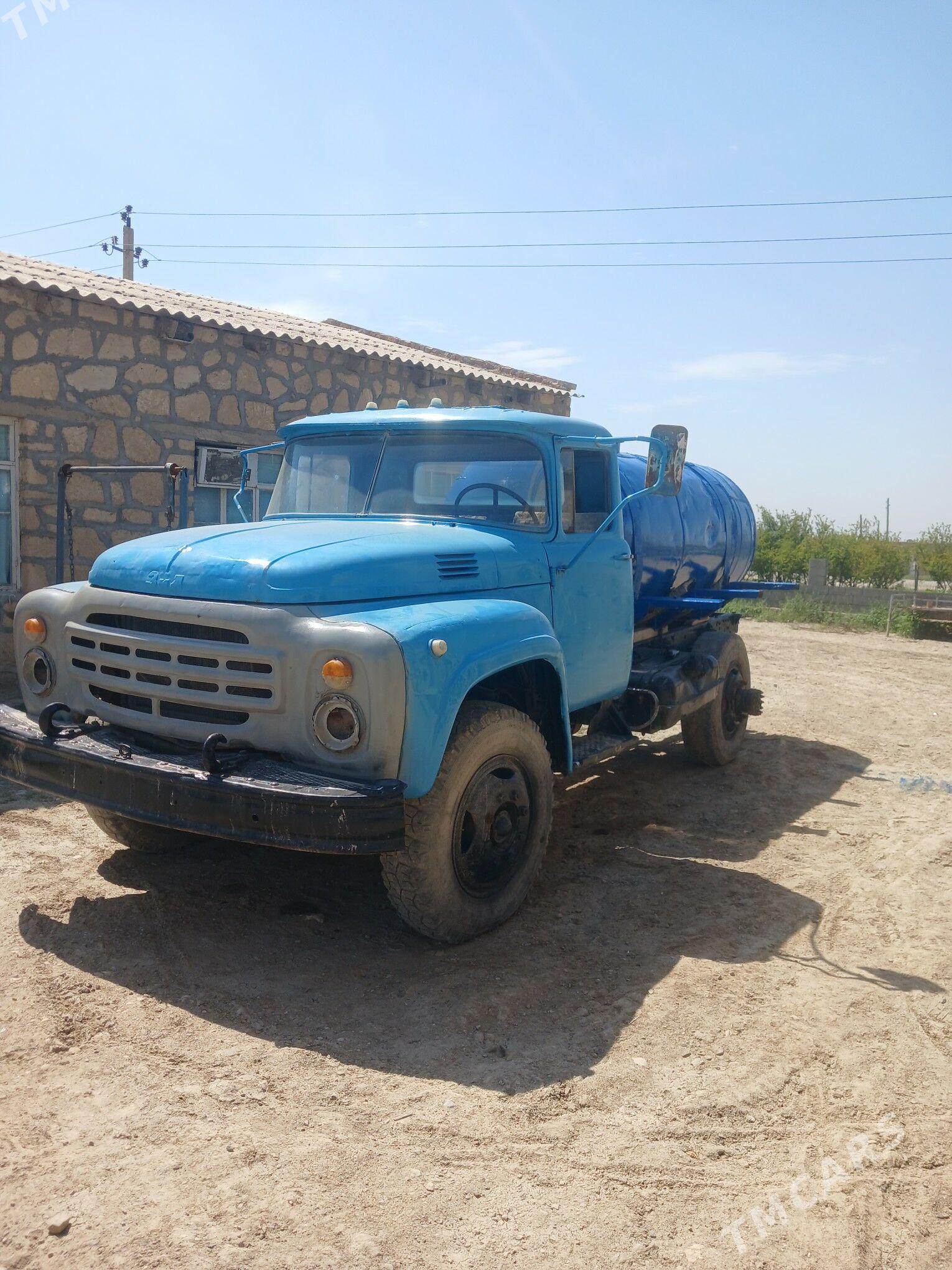 Zil 130 1990 - 35 000 TMT - Этрек - img 1