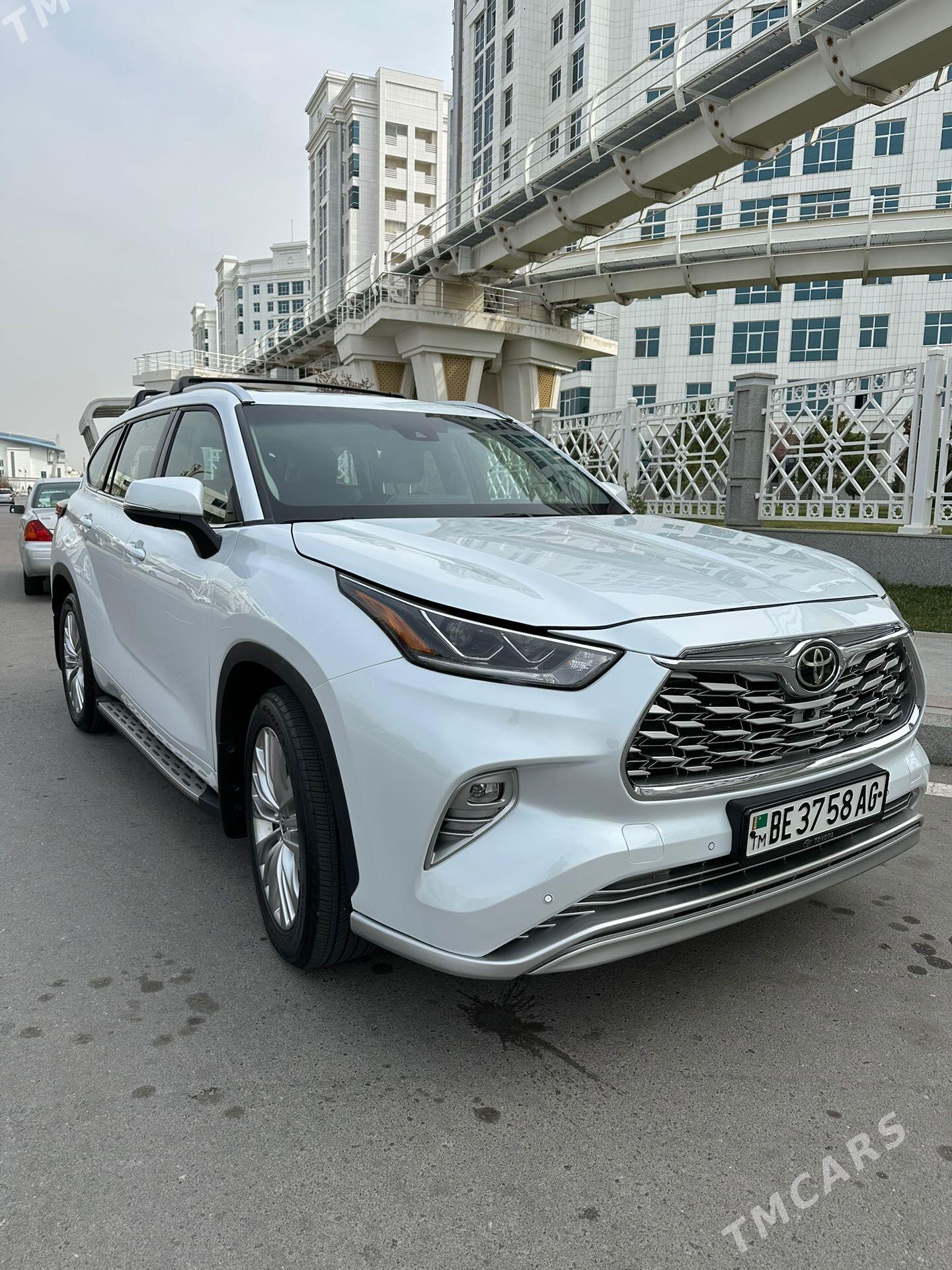 Toyota Highlander 2022 - 585 000 TMT - Aşgabat - img 1