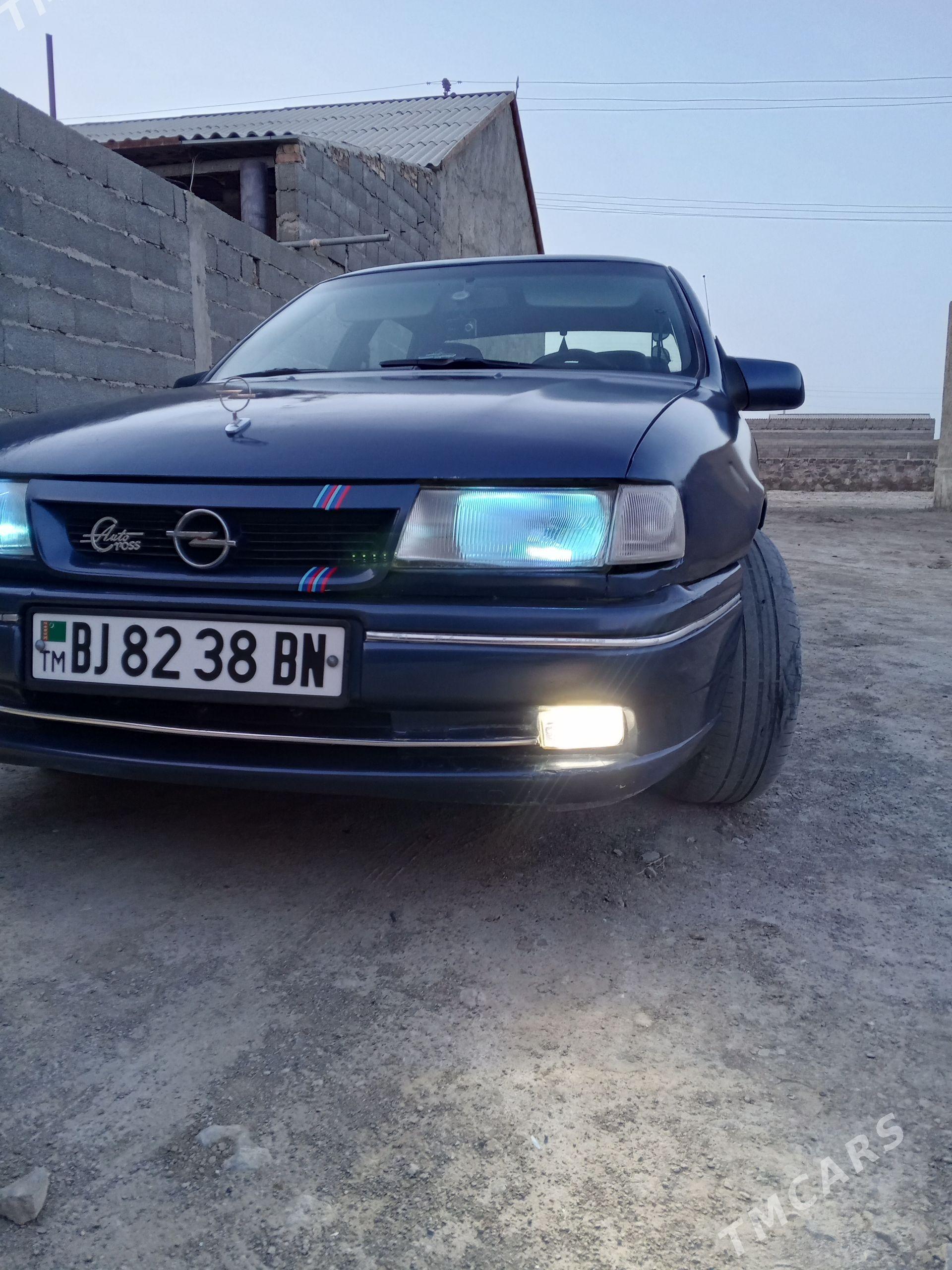 Opel Vectra 1992 - 46 000 TMT - Bereket - img 1