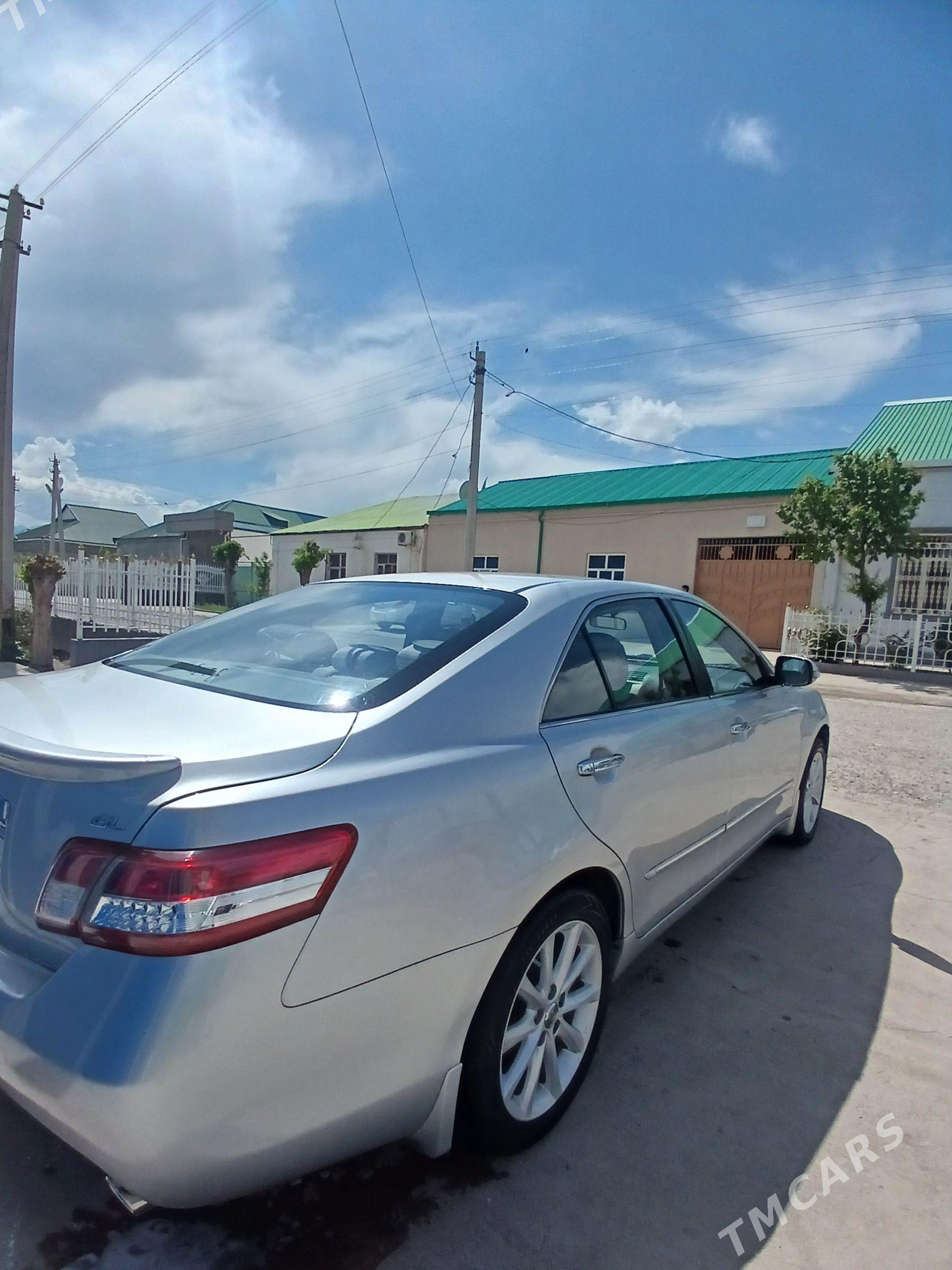 Toyota Camry 2010 - 205 000 TMT - Hitrowka - img 1