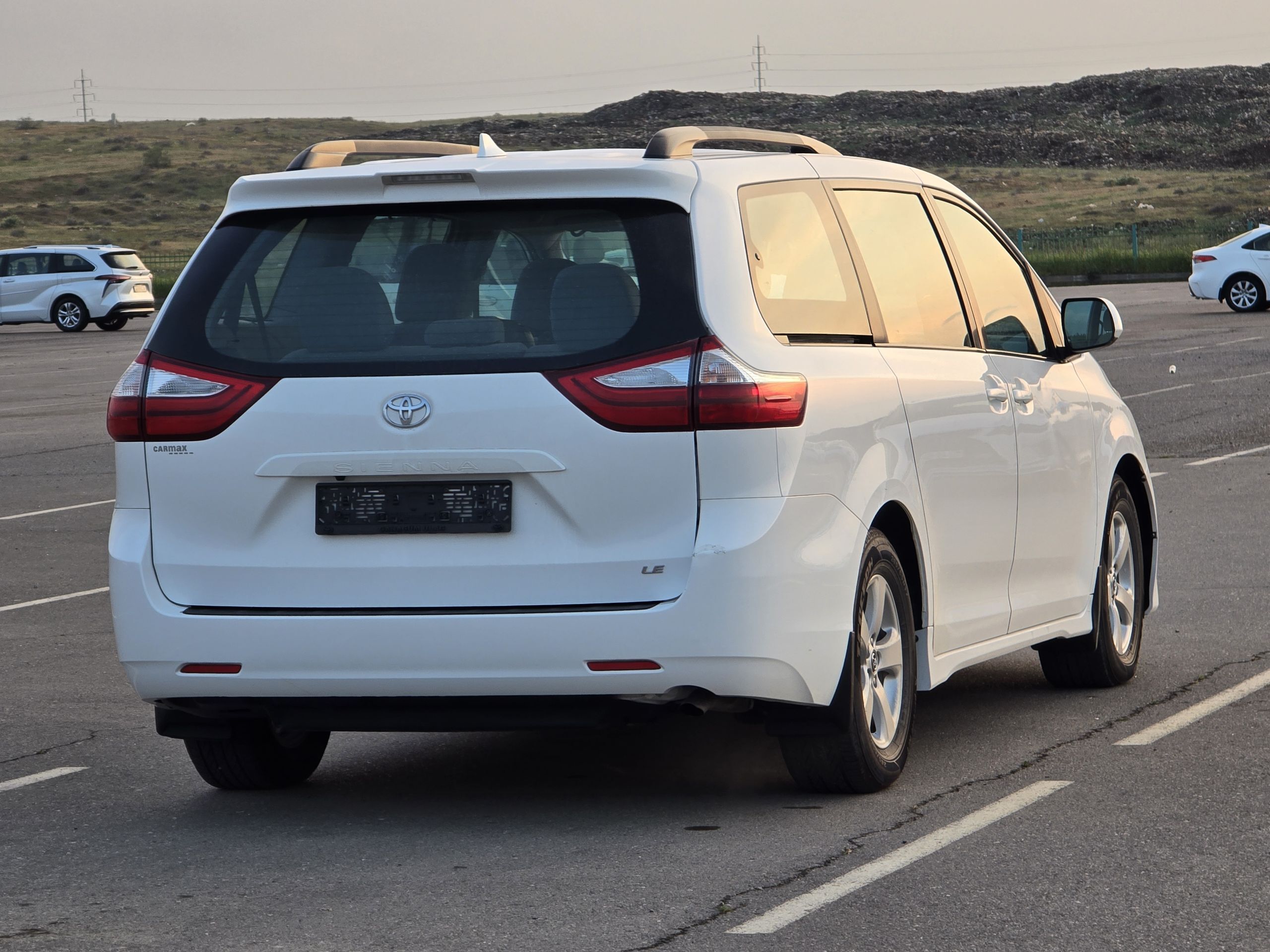 Toyota Sienna 2019 - 475 000 TMT - Aşgabat - img 1