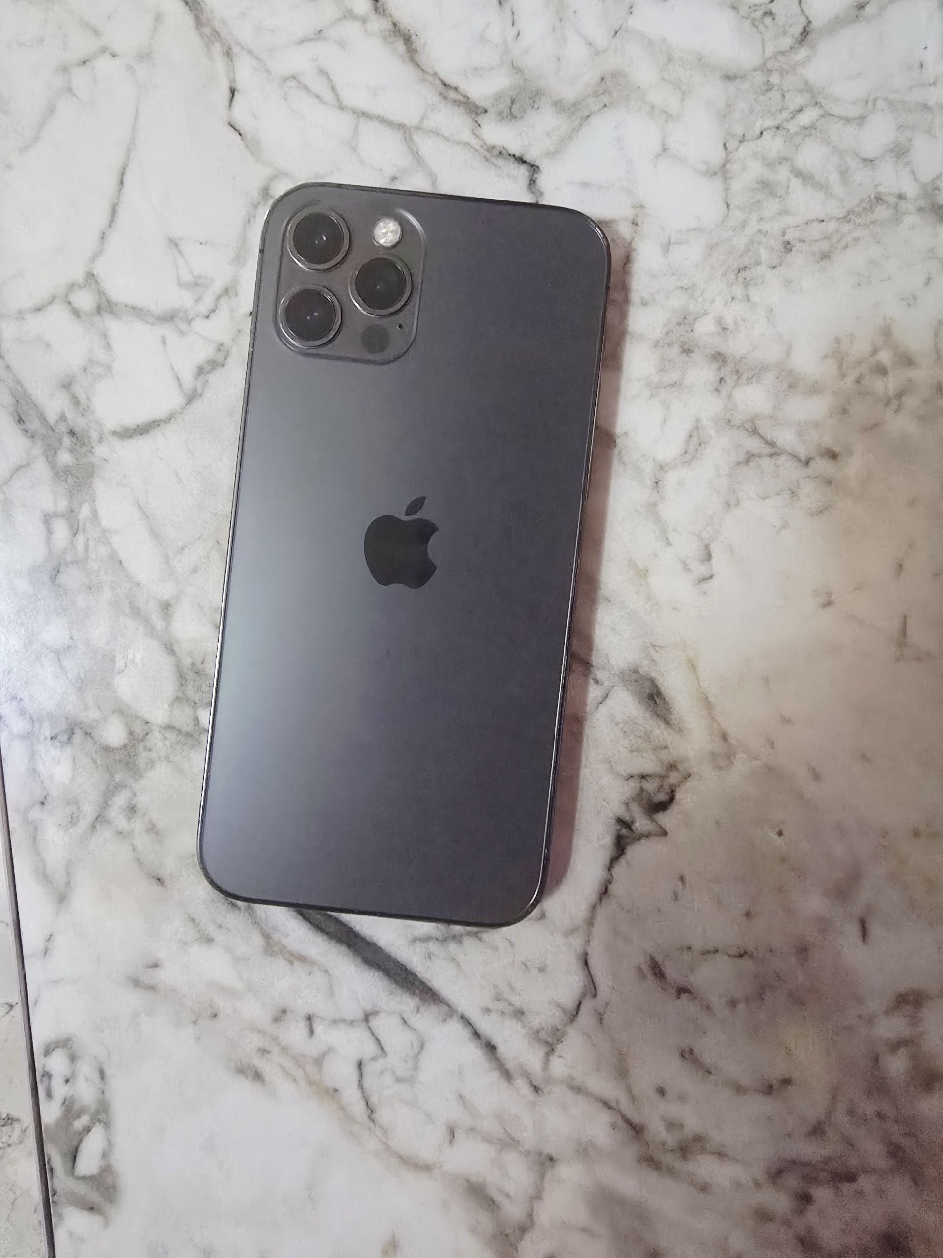 iphone 12pro - Balkanabat - img 1