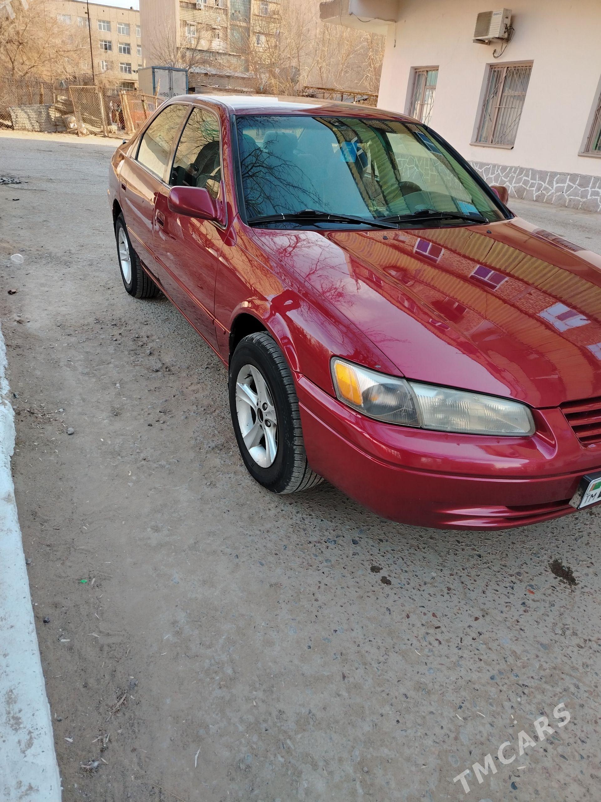 Toyota Camry 1998 - 135 000 TMT - Gazojak - img 1