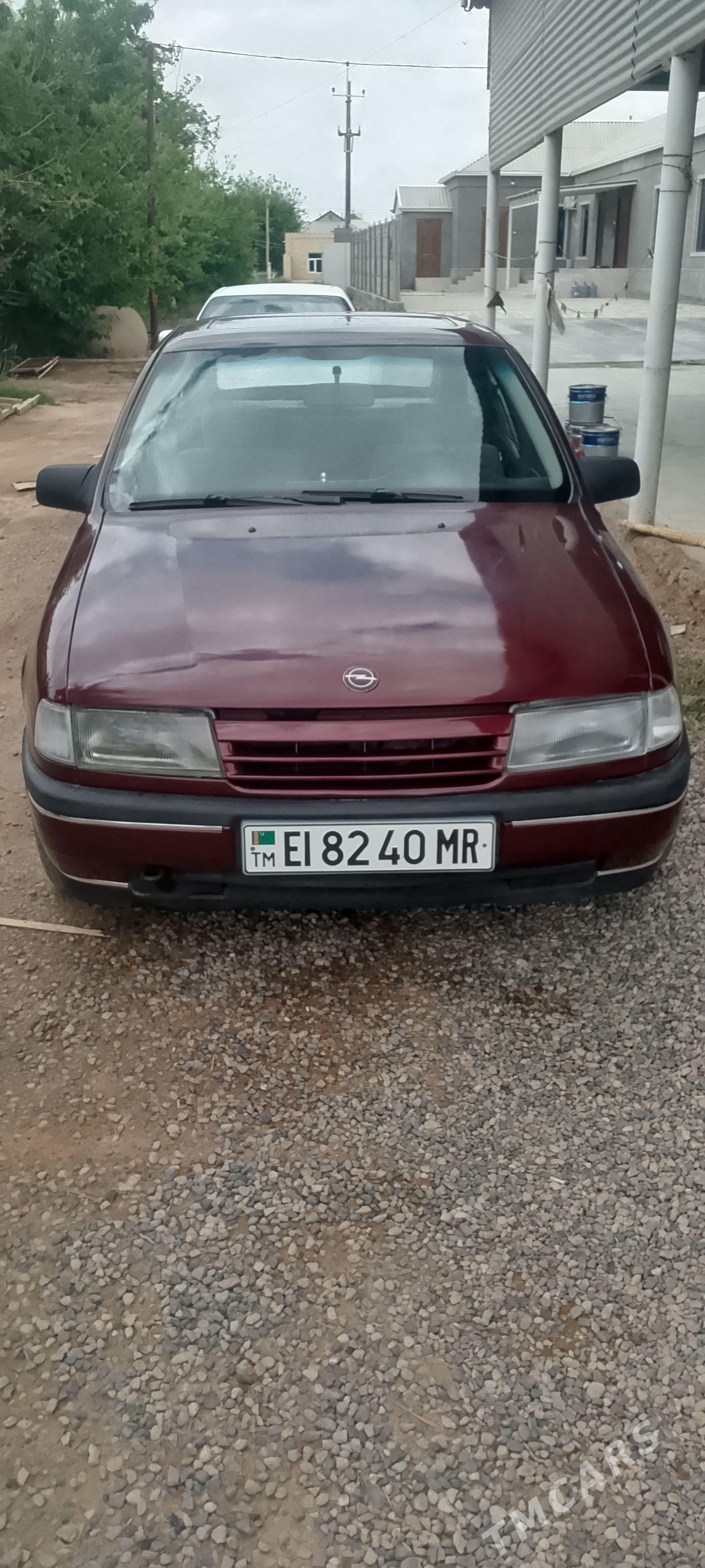 Opel Vectra 1993 - 34 000 TMT - Мары - img 1