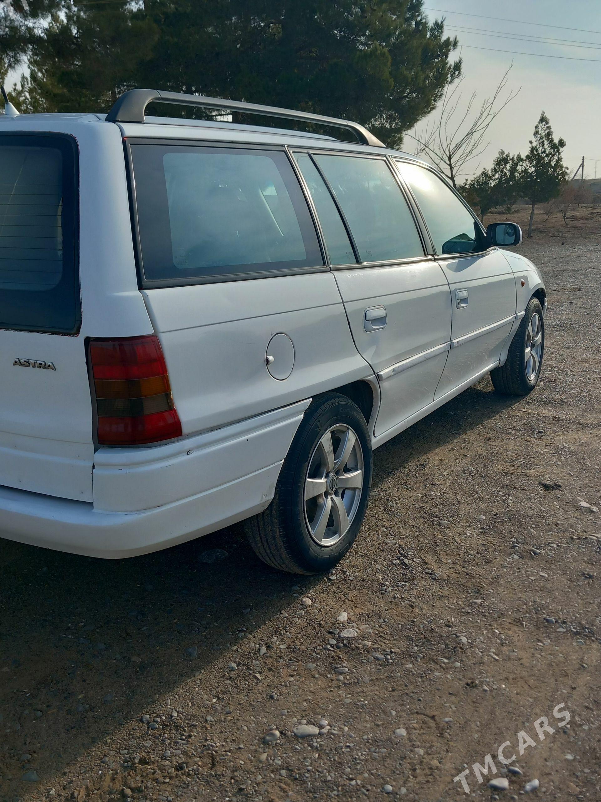 Opel Astra 1997 - 55 000 TMT - Гёкдепе - img 1