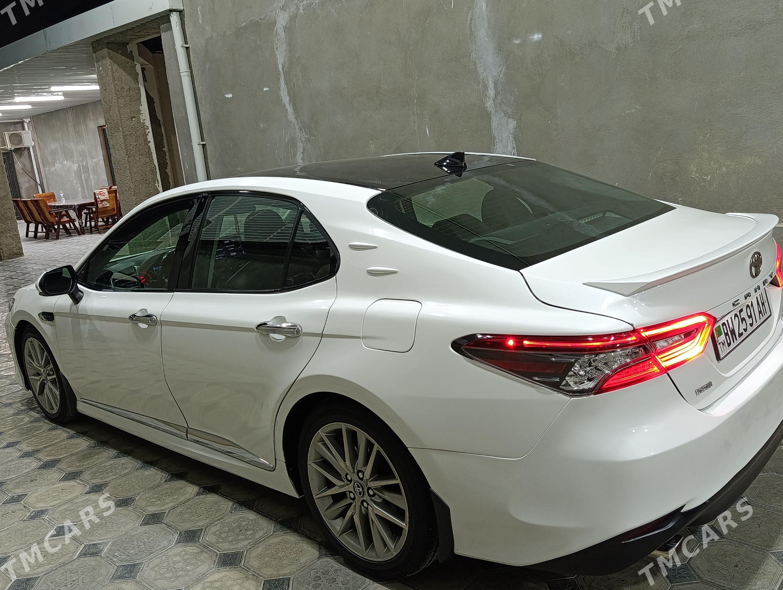 Toyota Camry 2021 - 430 000 TMT - Änew - img 1