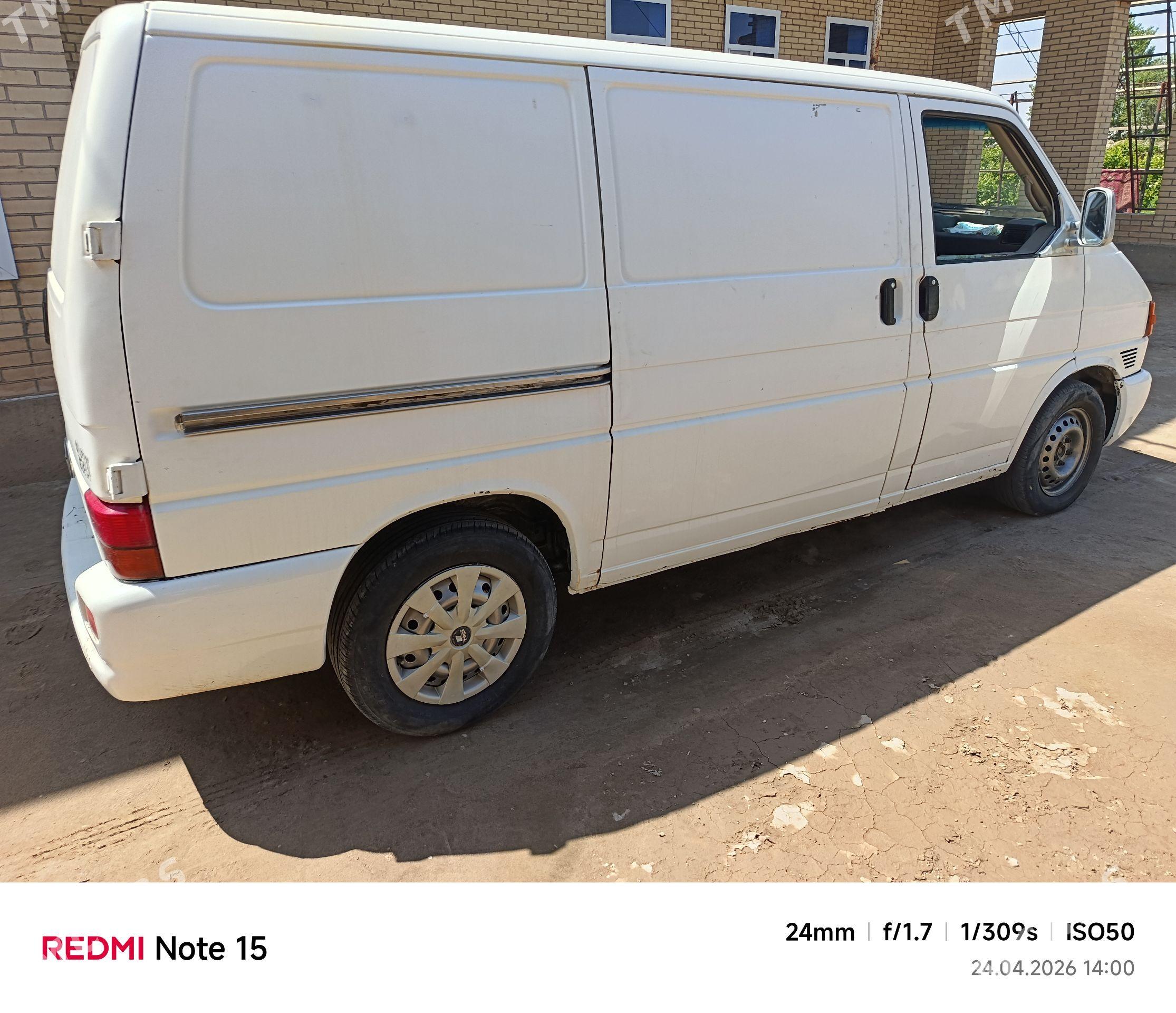Volkswagen Transporter 2000 - 67 000 TMT - Туркменабат - img 1