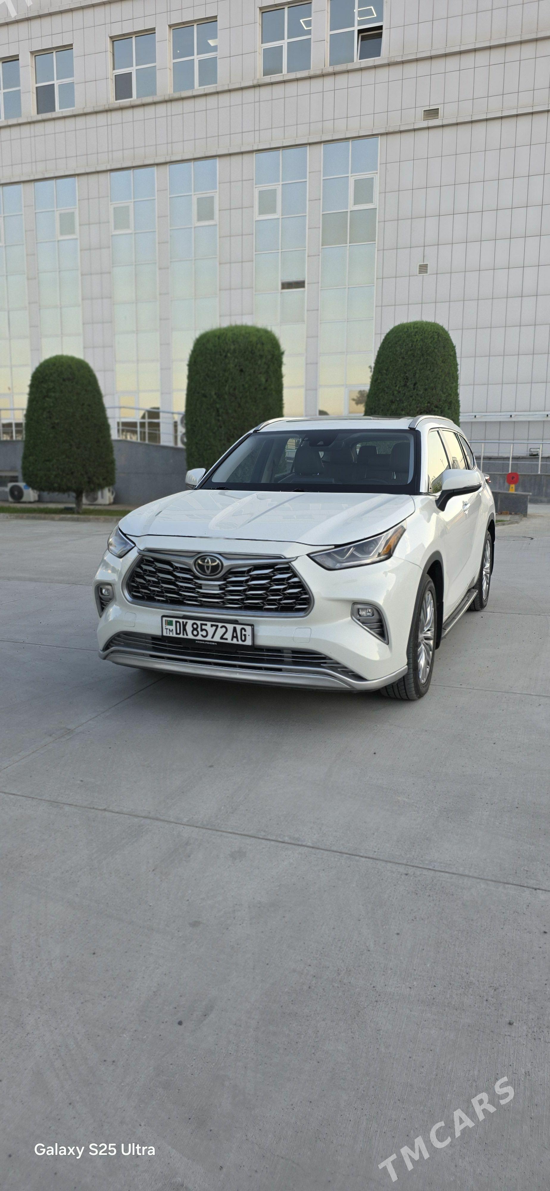 Toyota Highlander 2021 - 545 000 TMT - Aşgabat - img 1
