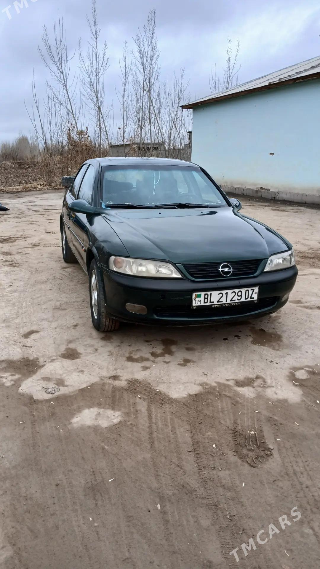 Opel Vectra 1998 - 65 000 TMT - Губадаг - img 1
