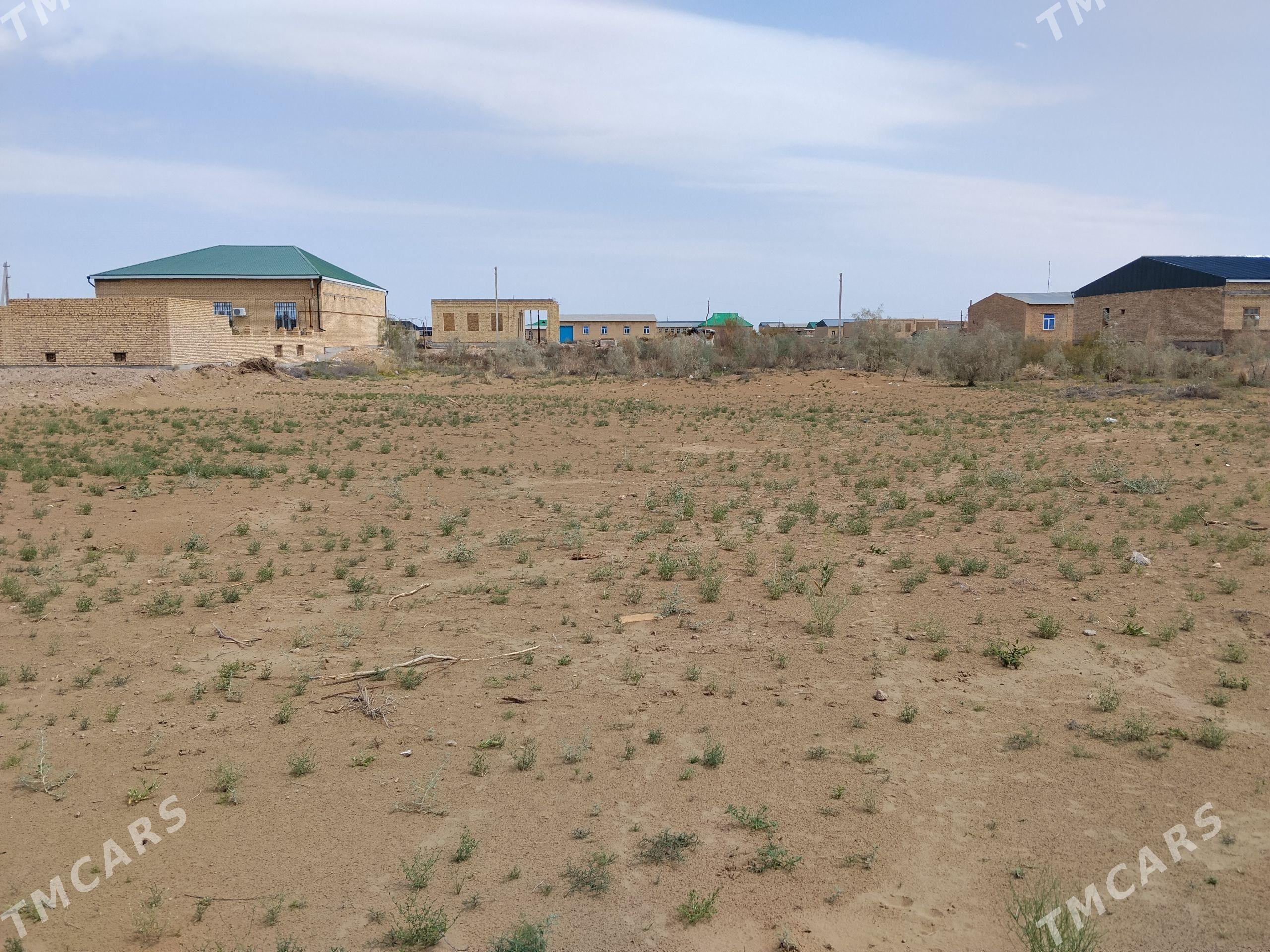 Şatlyk jaý - Туркменабат - img 1