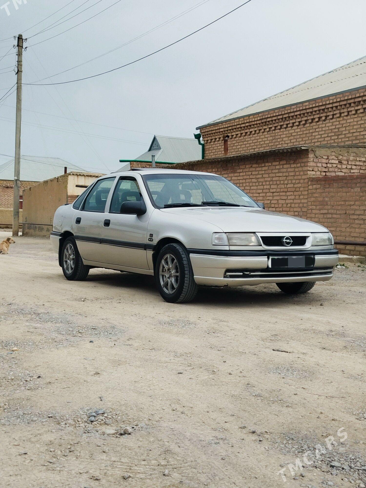 Opel Vectra 1994 - 59 000 TMT - Bäherden - img 1