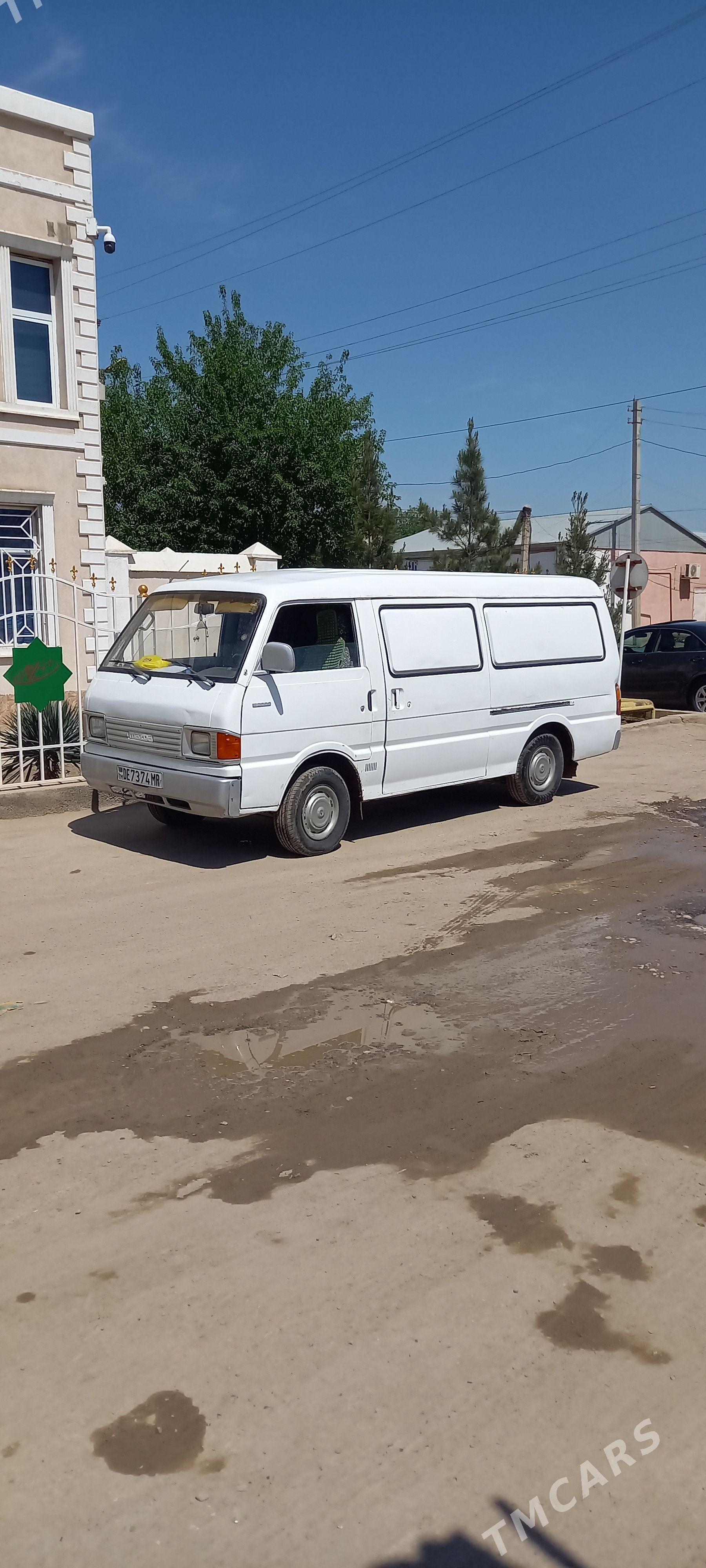 Toyota Hiace 1997 - 50 000 TMT - Murgap - img 1