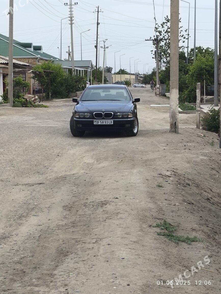 BMW 520 1999 - 110 000 TMT - Дянев - img 1