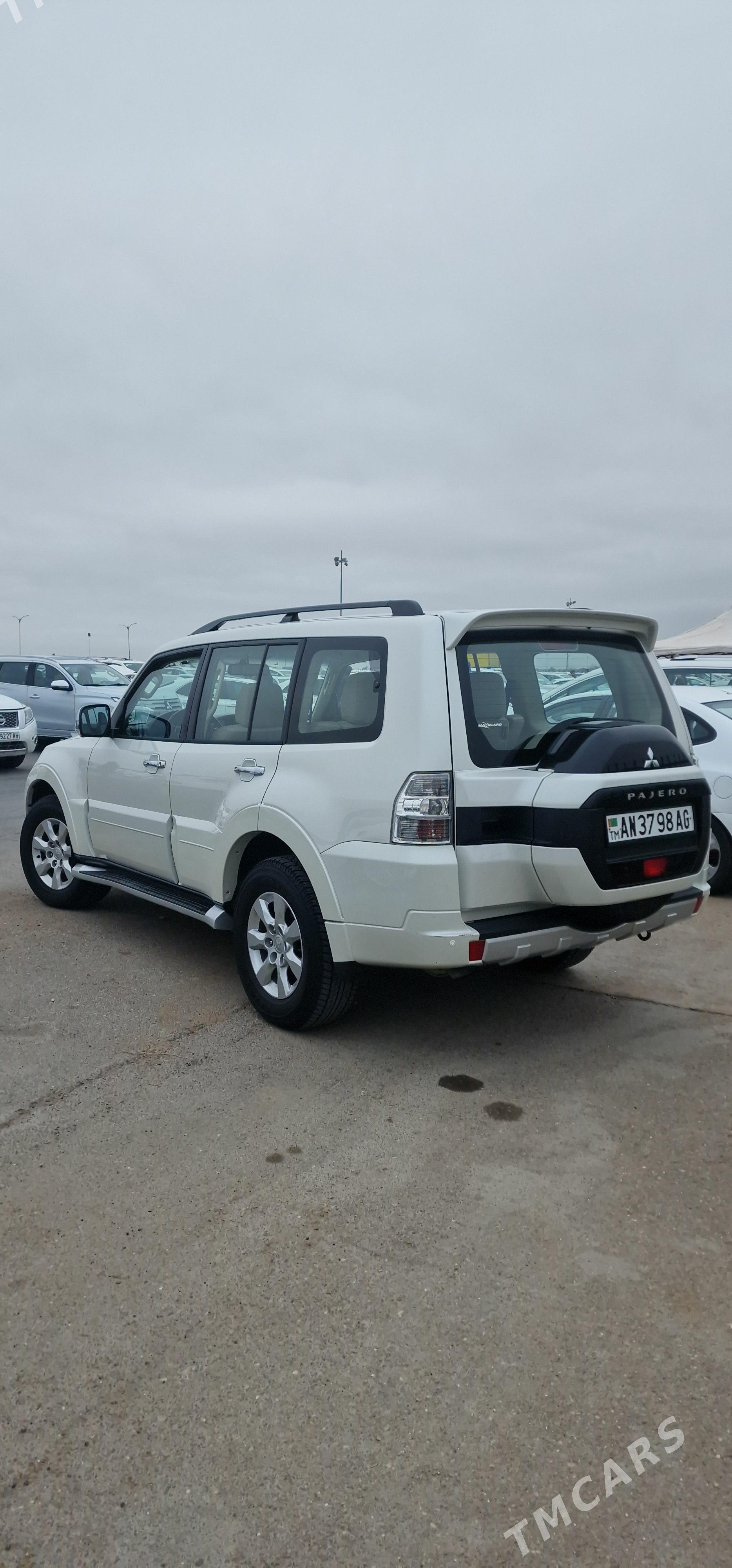 Mitsubishi Pajero 2019 - 420 000 TMT - Aýtakow (Oguzhan köç.) - img 1