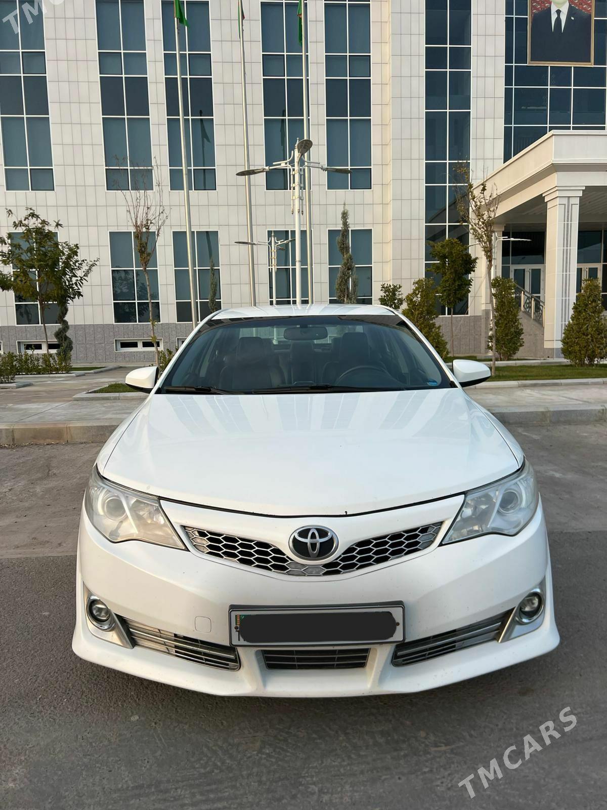Toyota Camry 2013 - 225 000 TMT - Мары - img 1
