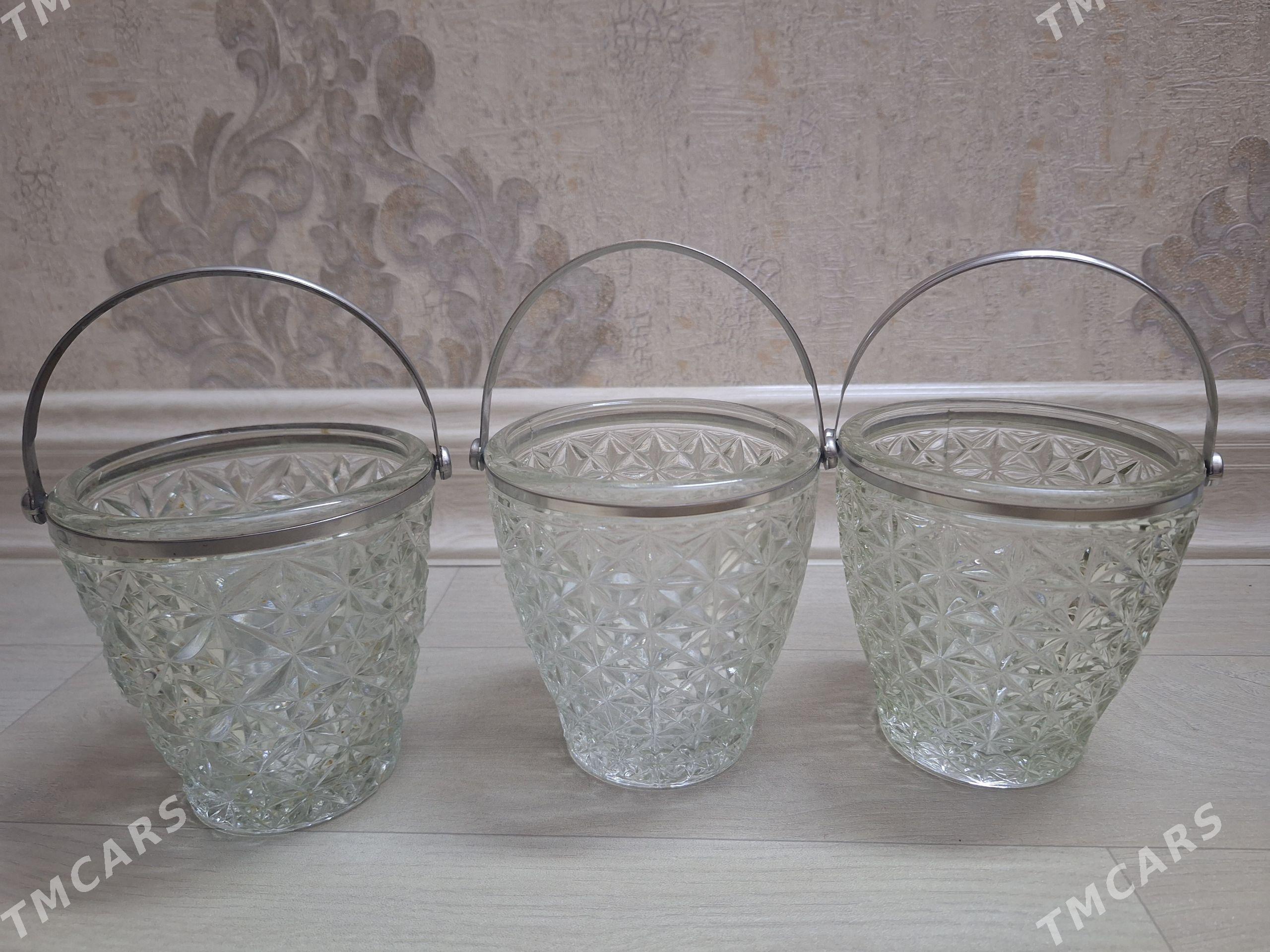 Хрустальные ведерки - Туркменбаши - img 1