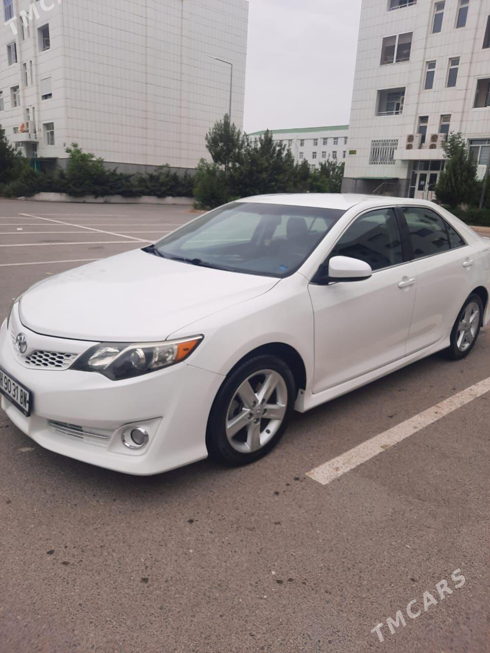 Toyota Camry 2012 - 260 000 TMT - Balkanabat - img 1