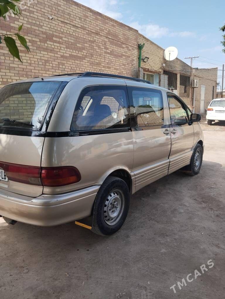Toyota Previa 1992 - 90 000 TMT - Халач - img 1