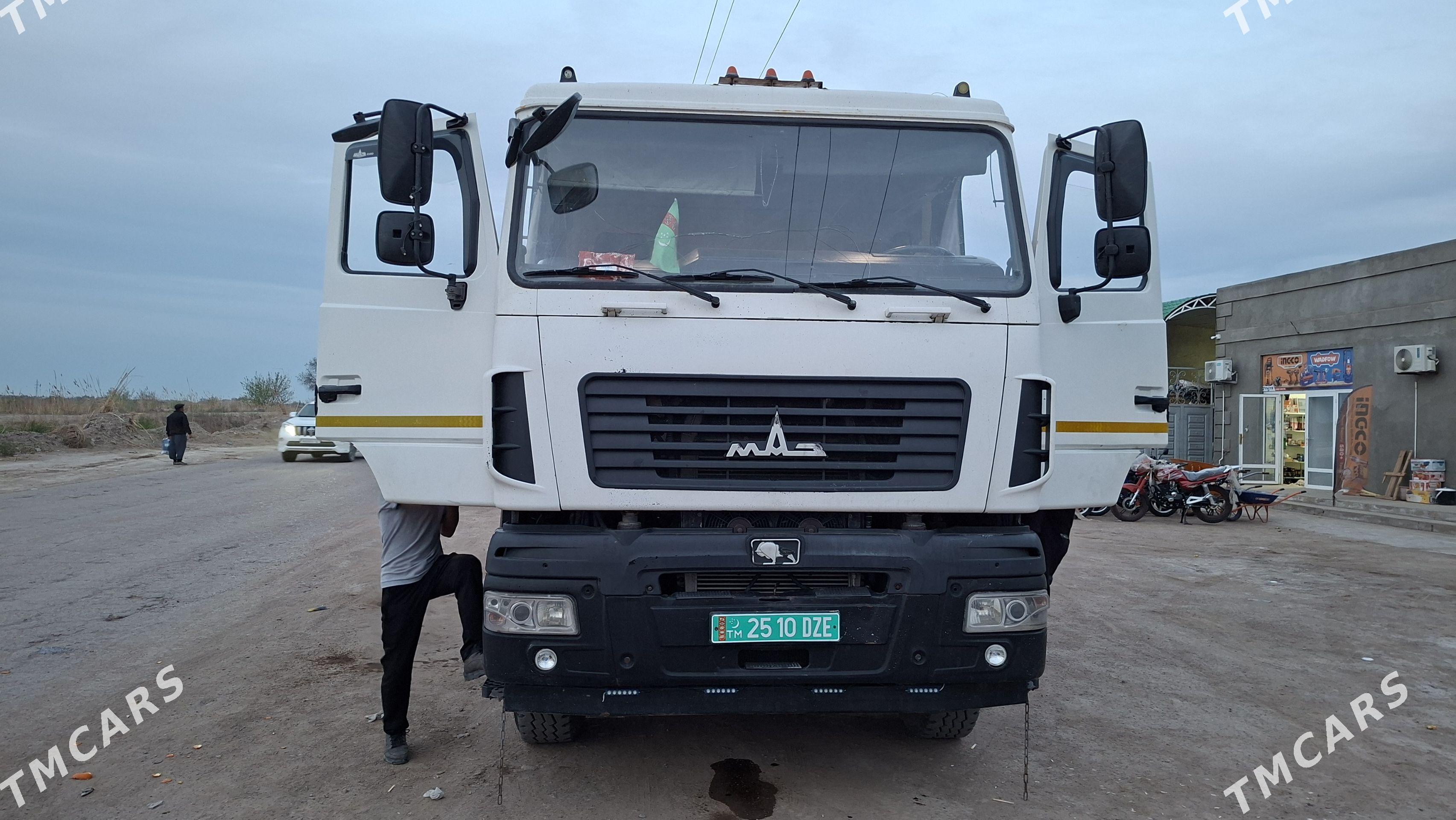 Maz Samosval 2015 - 820 000 TMT - Гороглы (Тагта) - img 1