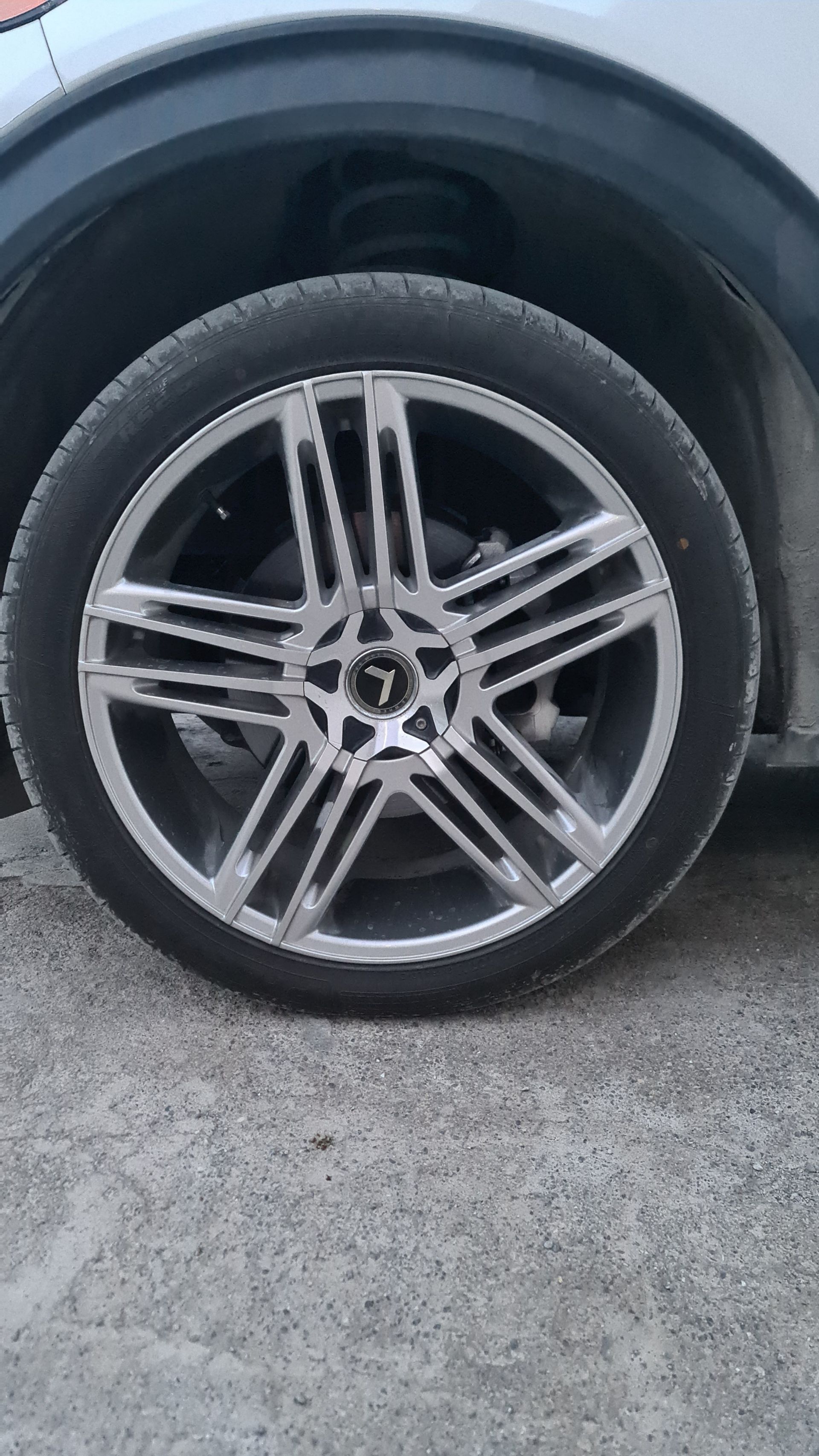 Diska teker 22-lik 275/40/R22 explorer expedition 10 000 TMT - Ашхабад - img 1